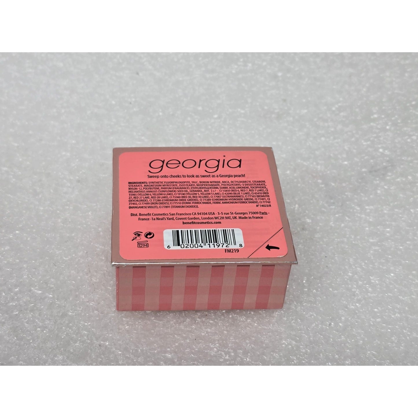 Benefit Georgia Soft Peachy Blush Powder Compact with Brush 0.28 Oz