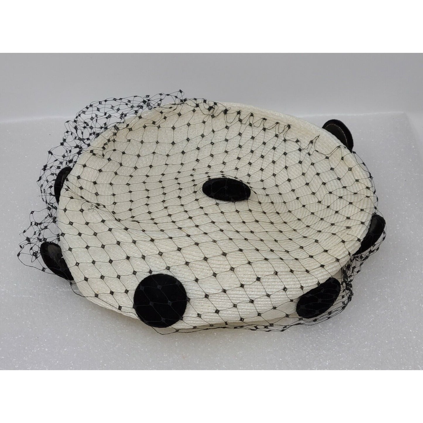Vintage Styled by Janet Women's Hat White & Black
