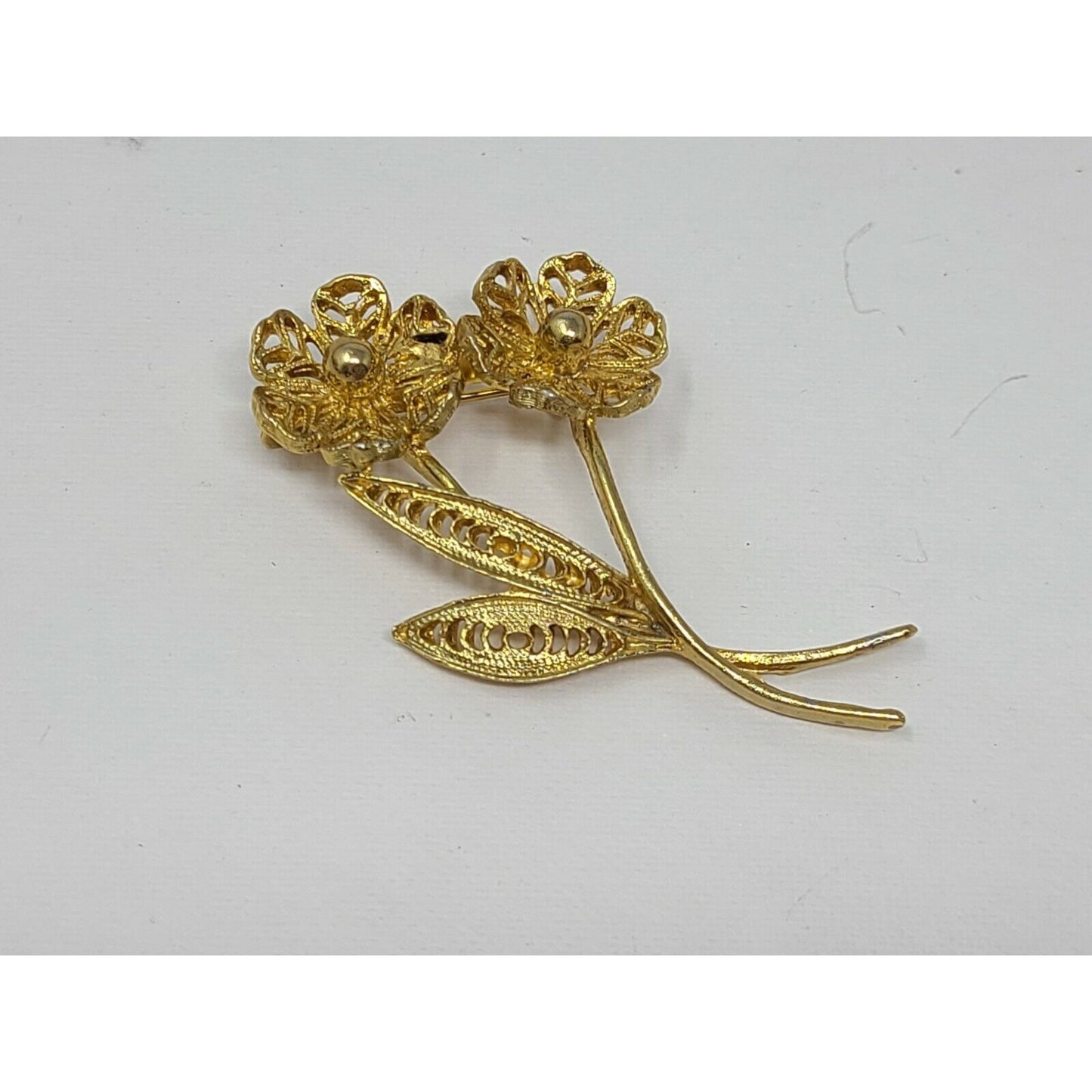 Vintage Gold-Tone Filigree Floral Brooch With Flower Design Pinback Jewelry