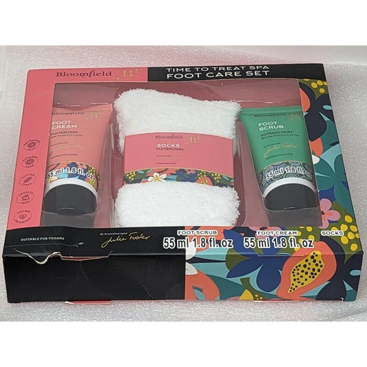 Bloomfield Time To Treat Foot Care Gift Set Foot Cream Socks Foot Scrub