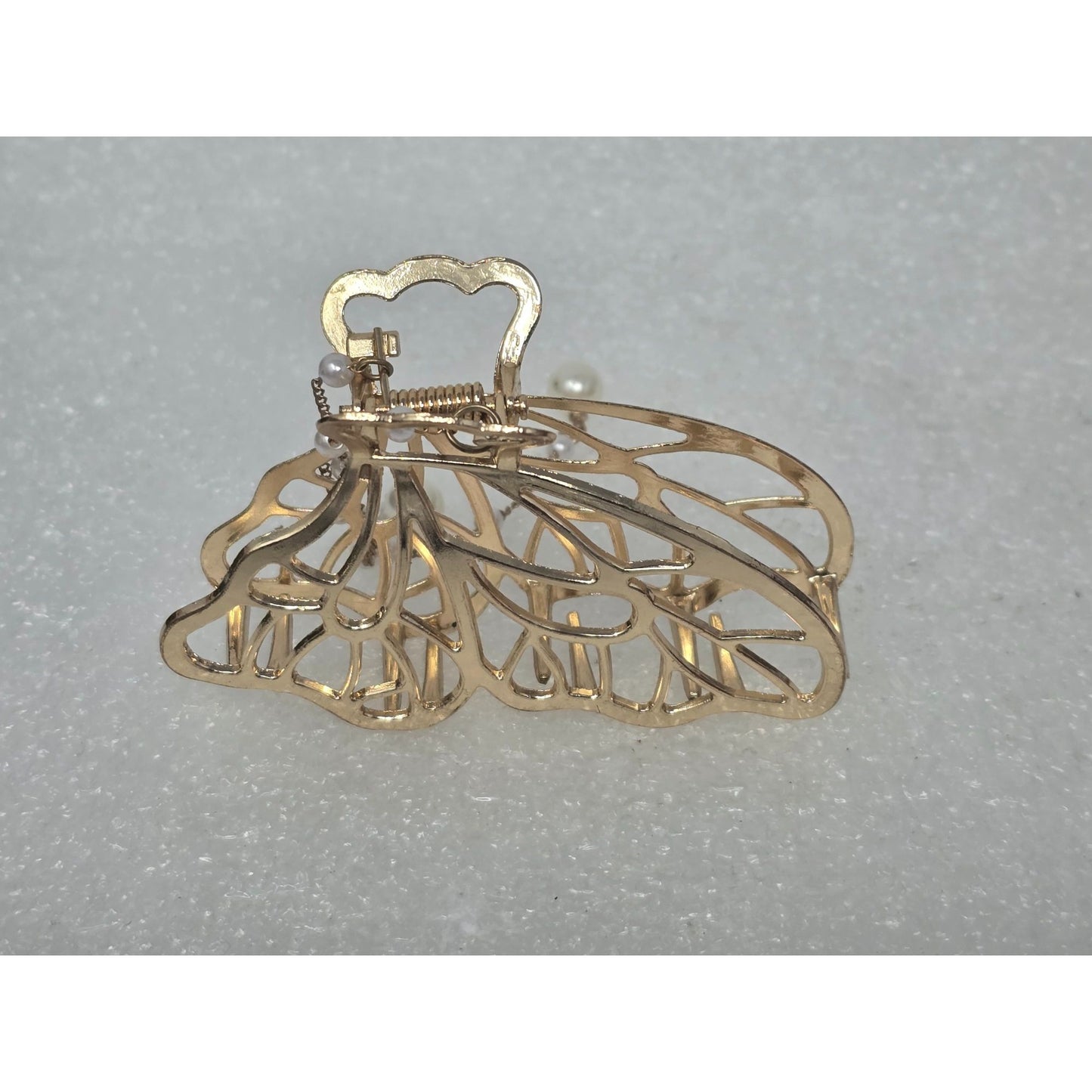 Elegant Gold Tone Butterfly Hair Claw Clip With Faux Pearl Dangling Chains