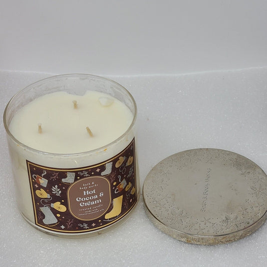 Bath & Body Works Hot Cocoa & Cream 3-Wick 14.5 oz Candle Large Glass Jar