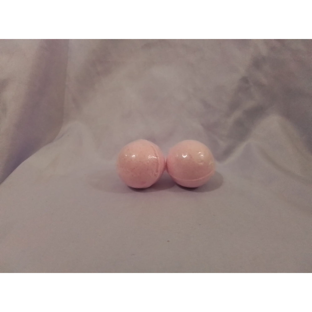 2 Pink Bath Bombs Relaxing Aromatic Spa Experience Moisturizing & Soothing