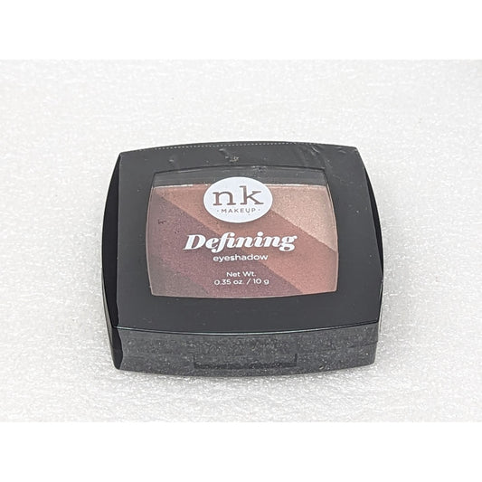 Nicka K Defining Eyeshadow NKD02 Cosmopolitan