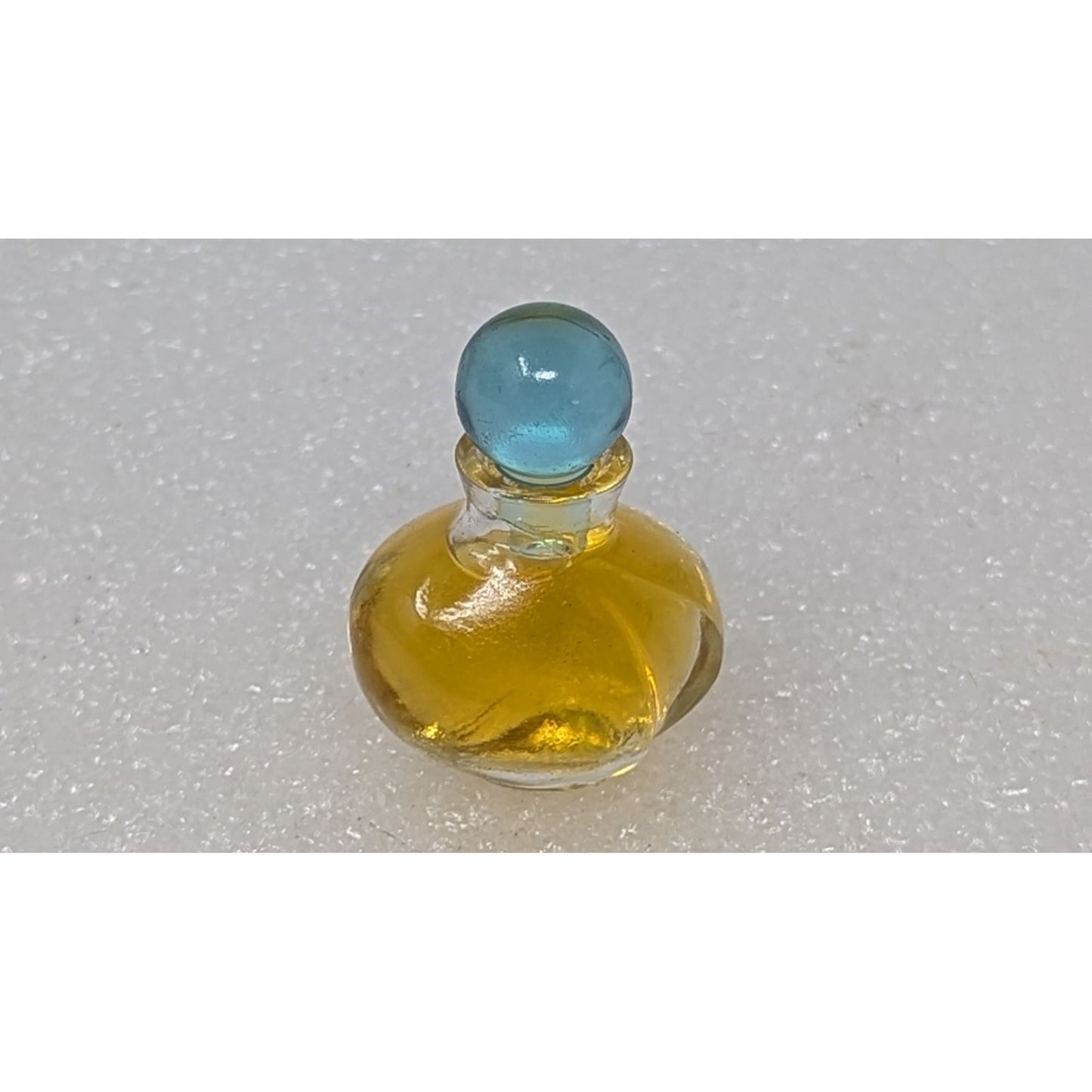 Giorgio Beverly Hills Wings Eau De Toilette Mini Perfume Bottle 3.5ml 1/8 oz