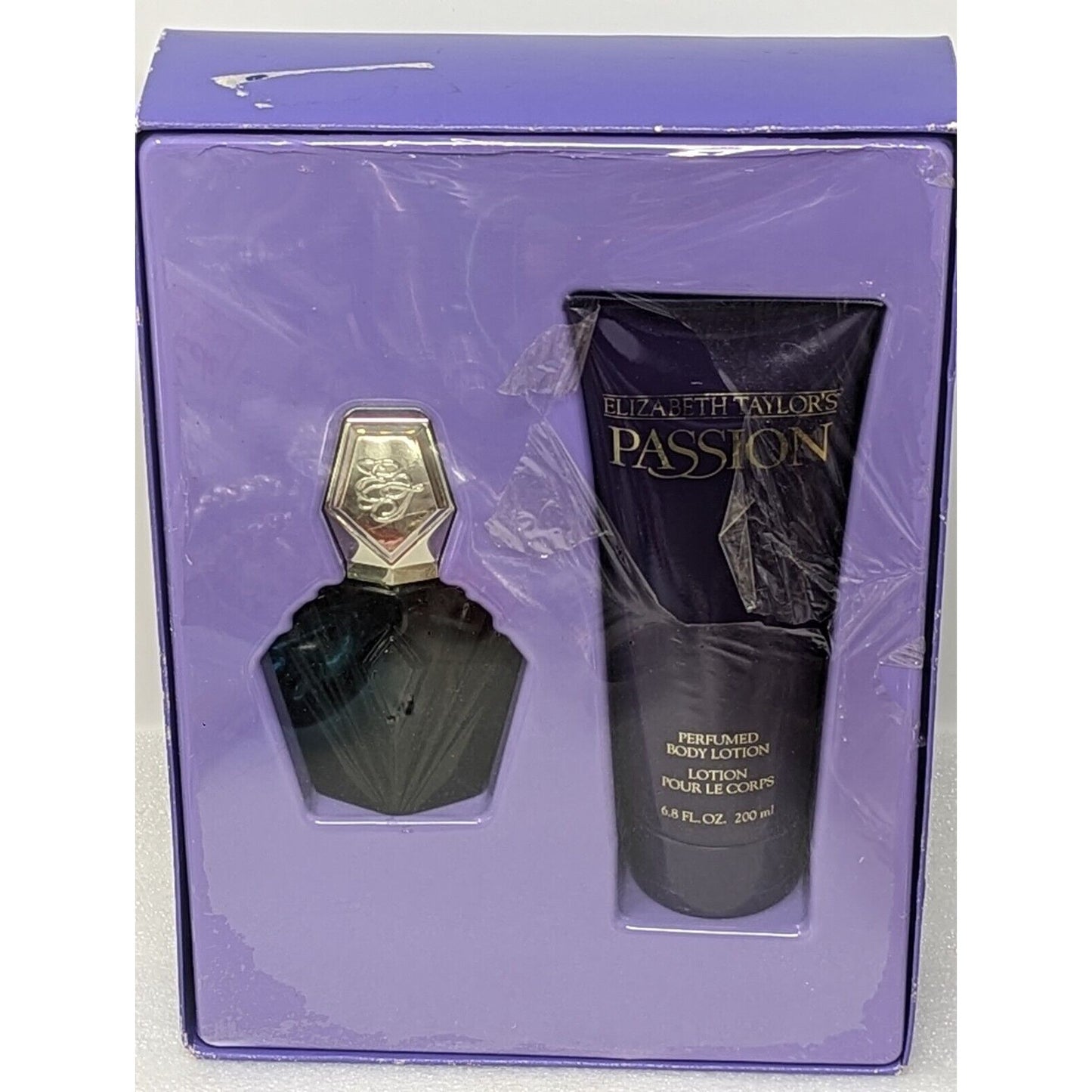 Elizabeth Taylor Passion Gift Set Eau De Toilette Perfume Spray & Body Lotion