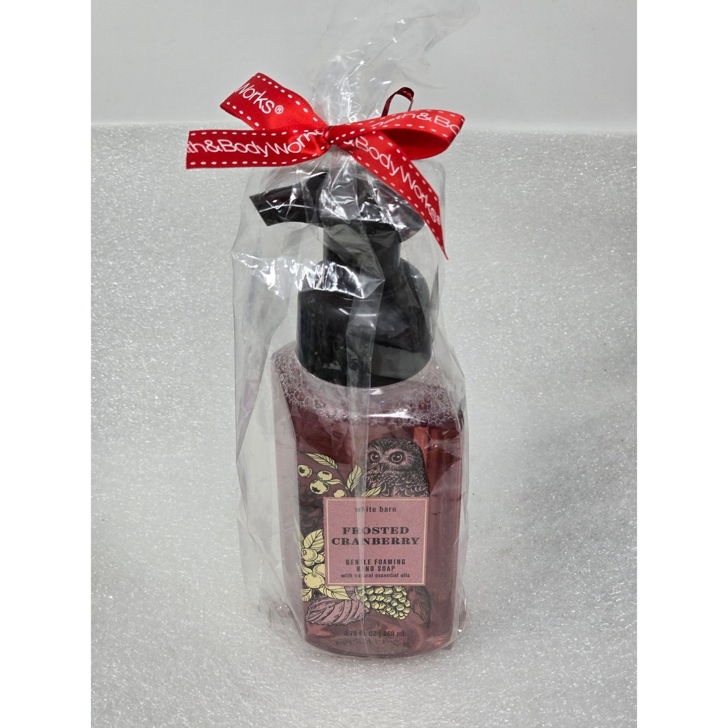 Bath & Body Works White Barn Frosted Cranberry Gentle Foaming Hand Soap 8.75 Oz
