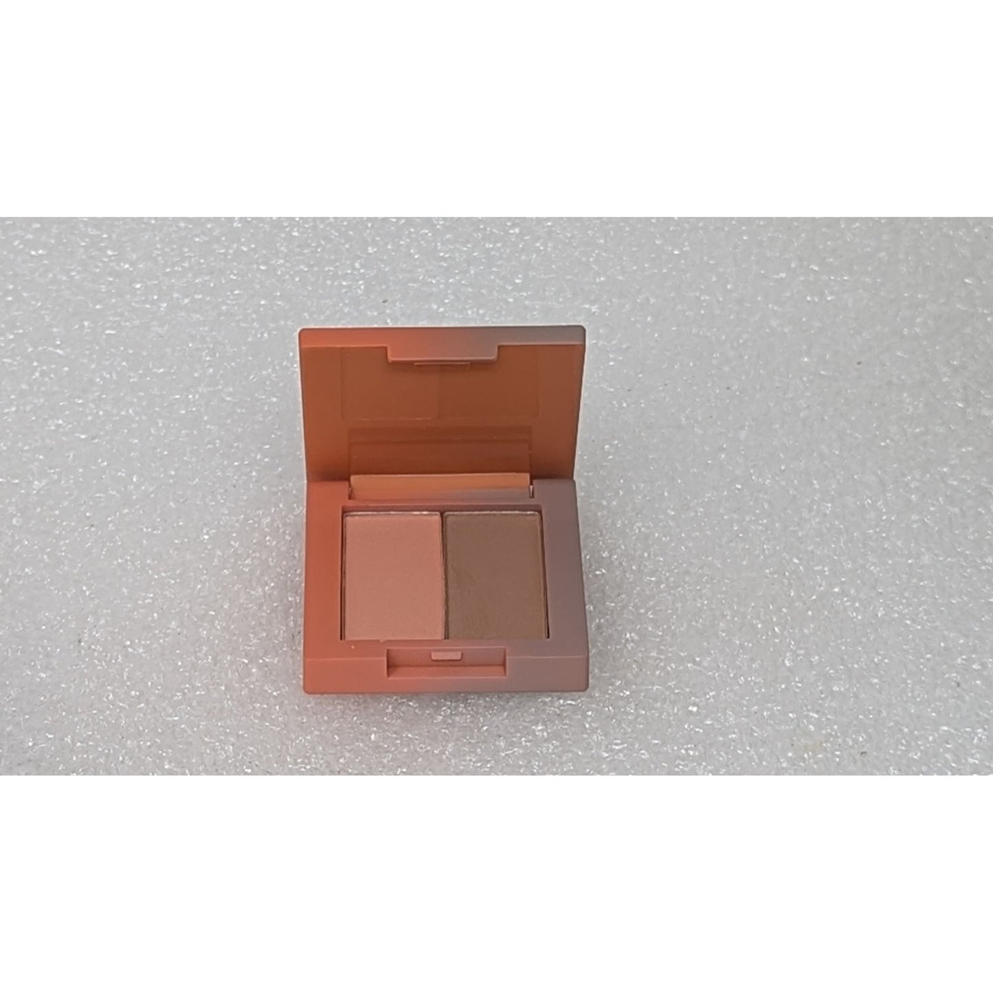 F.A.R.A.H Pressed Pigment Eyeshadow Duo Blossom & Breeze