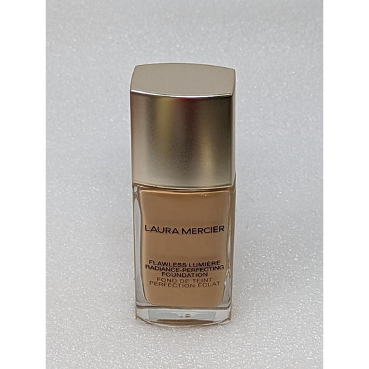 Laura Mercier Flawless Lumiere Radiance Perfecting Foundation #2W1.5 Bisque