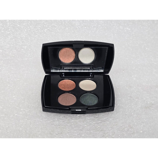 Lancôme Color Design Eye Shadow Quad Strut Mannequin Creme Lustre Model