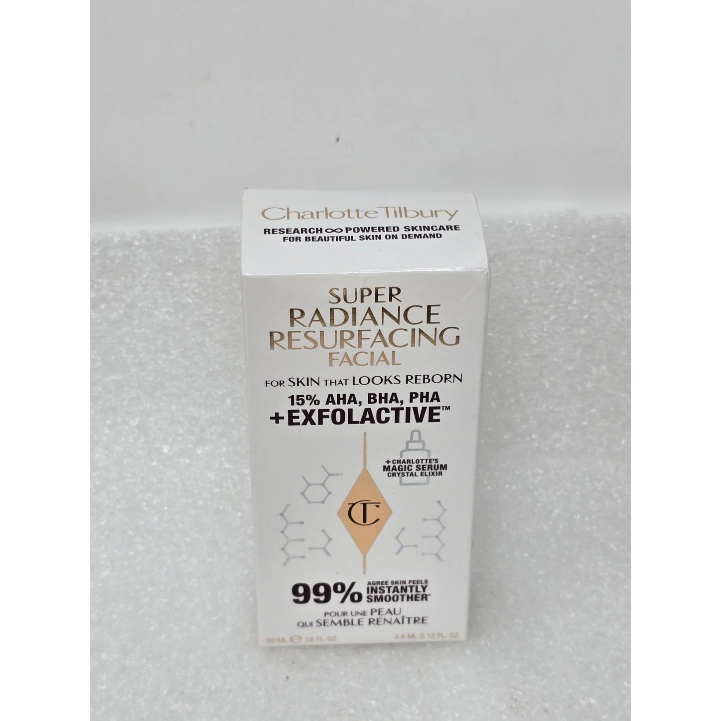 Charlotte Tilbury Super Radiance Resurfacing Facial Smooth Radiant Skin