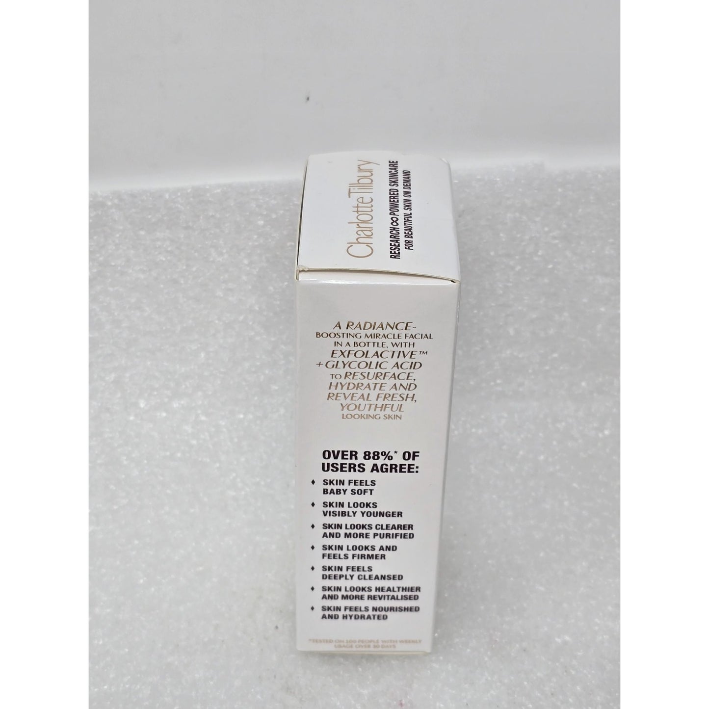 Charlotte Tilbury Super Radiance Resurfacing Facial Smooth Radiant Skin