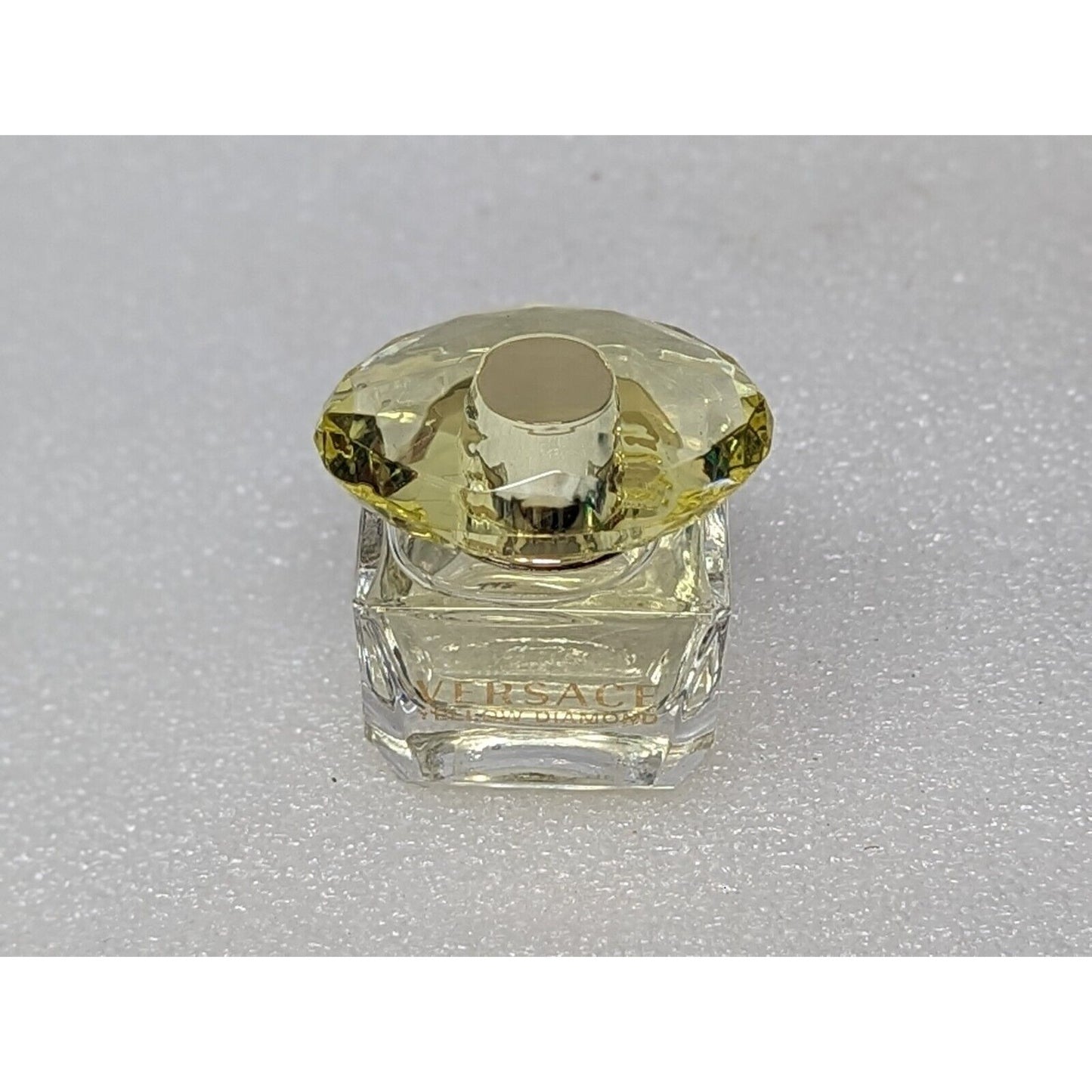 Versace Yellow Diamond Mini Perfume .17 oz / 5 ml Miniature