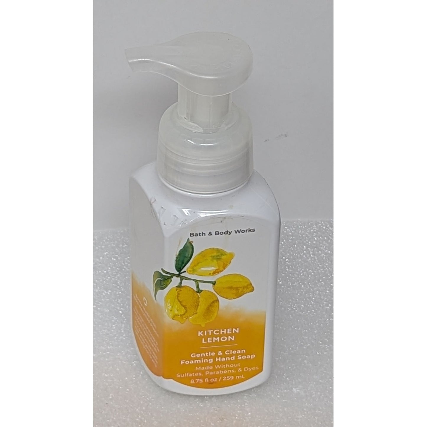 Bath & Body Works Kitchen Lemon Foaming Hand Soap 8.75 fl oz