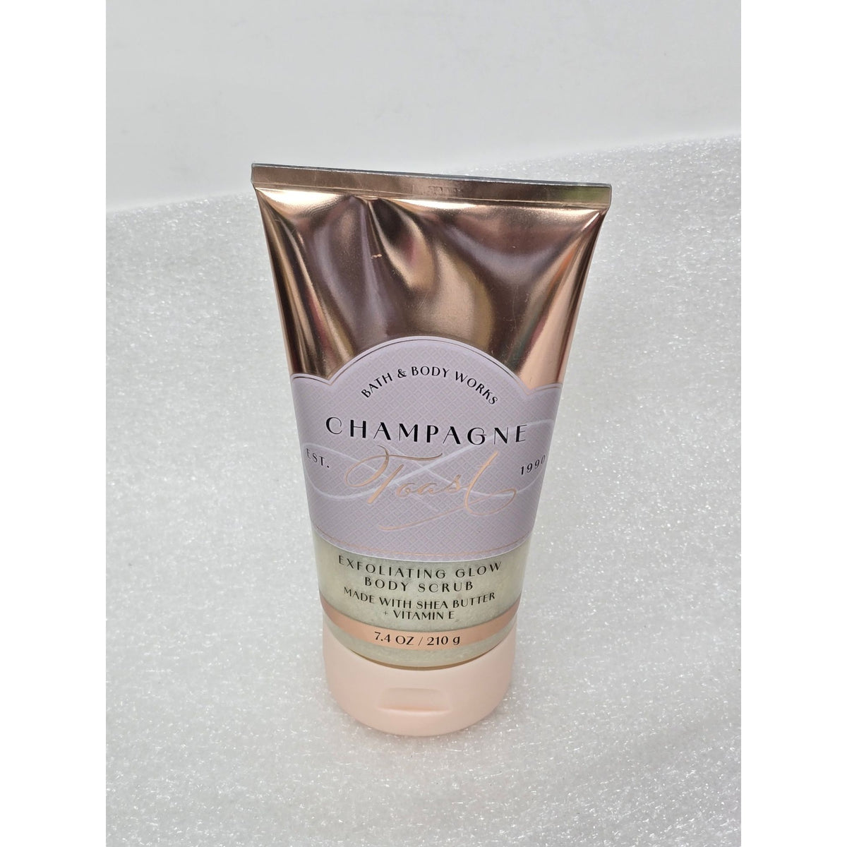 Bath & Body Works Champagne Toast Exfoliating Glow Body Scrub With Shea Butter