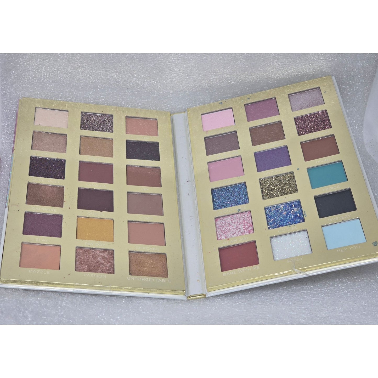 Smoke & Mirrors You're A Gem 36-Piece Eyeshadow Palette Glitter & Matte Shades