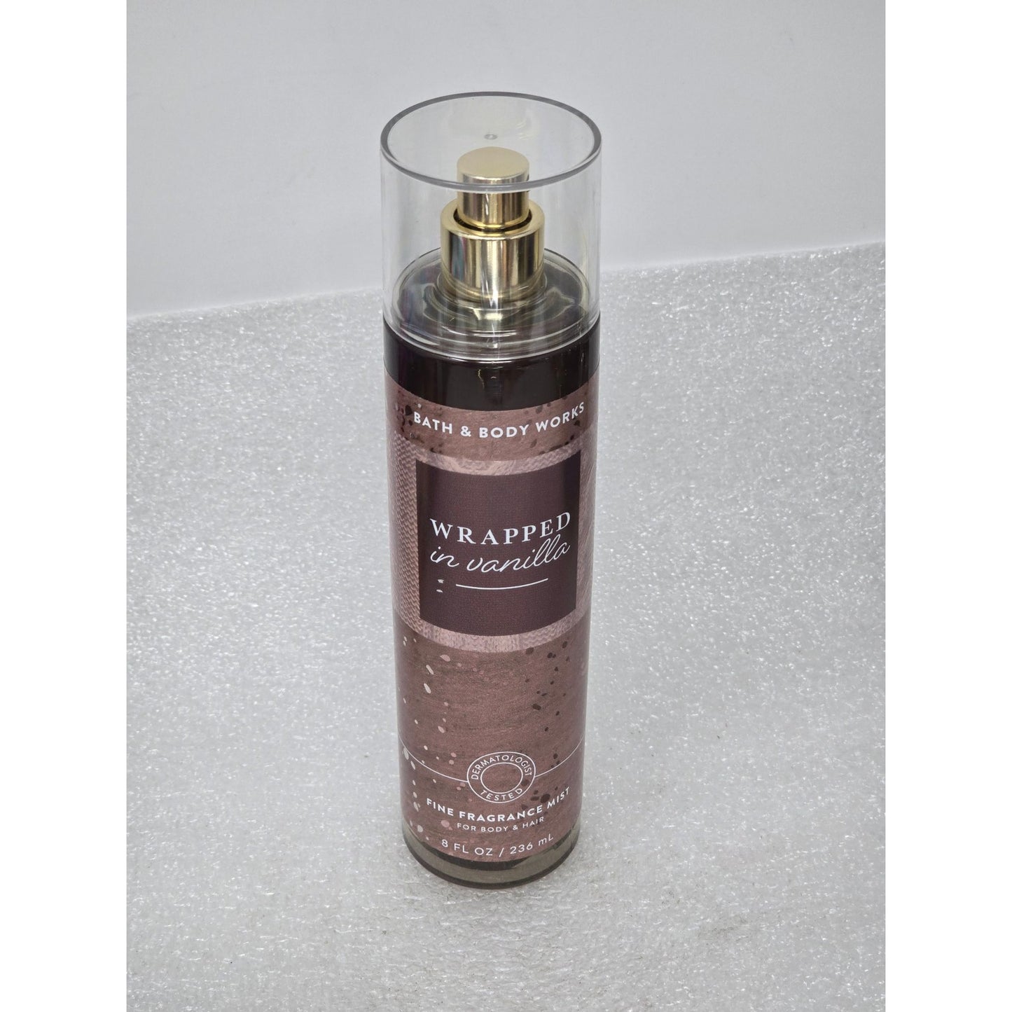 Bath & Body Works Wrapped In Vanilla Fine Fragrance Mist 8 Oz For Body & Hair