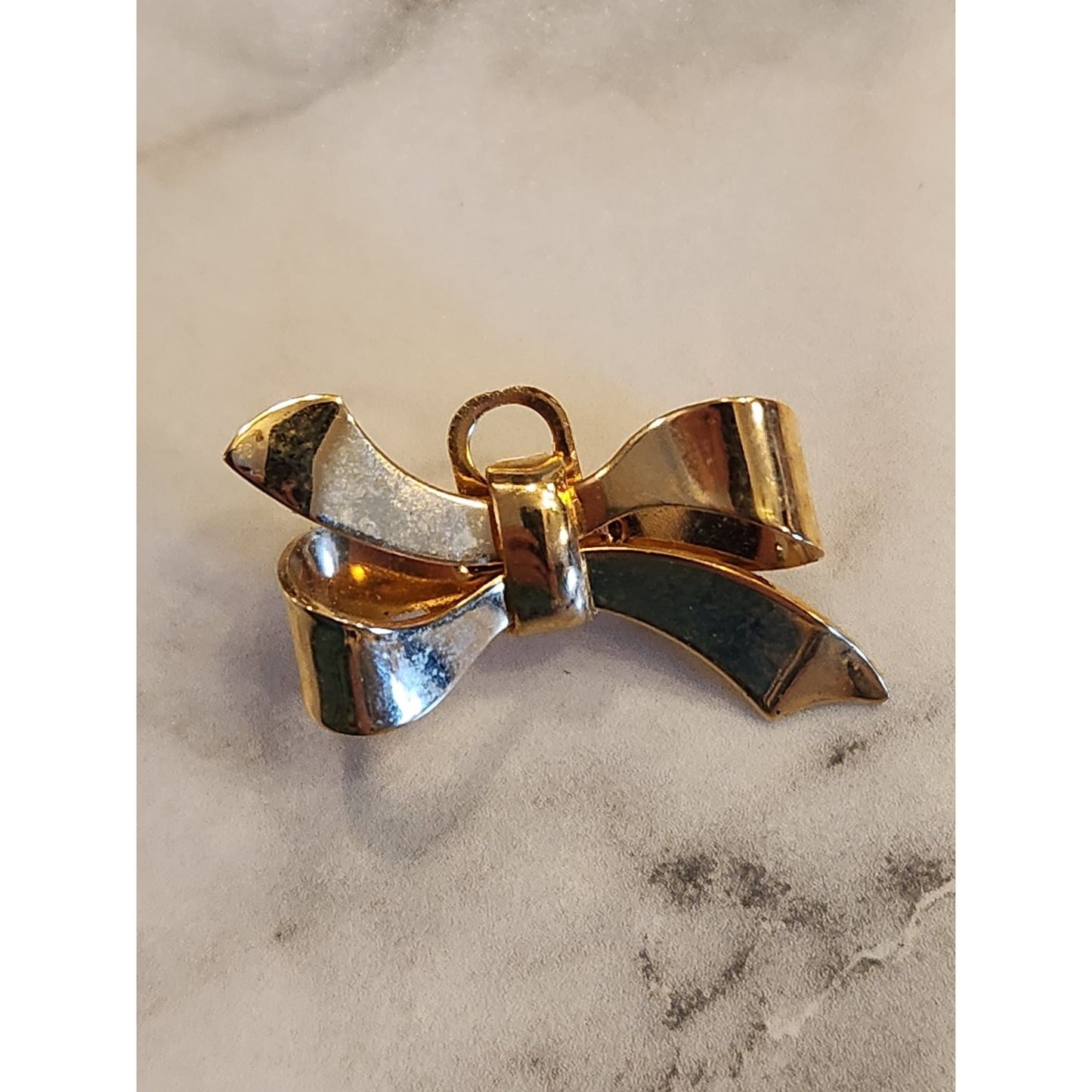 Vintage Gold-Tone Bow Brooch Pin