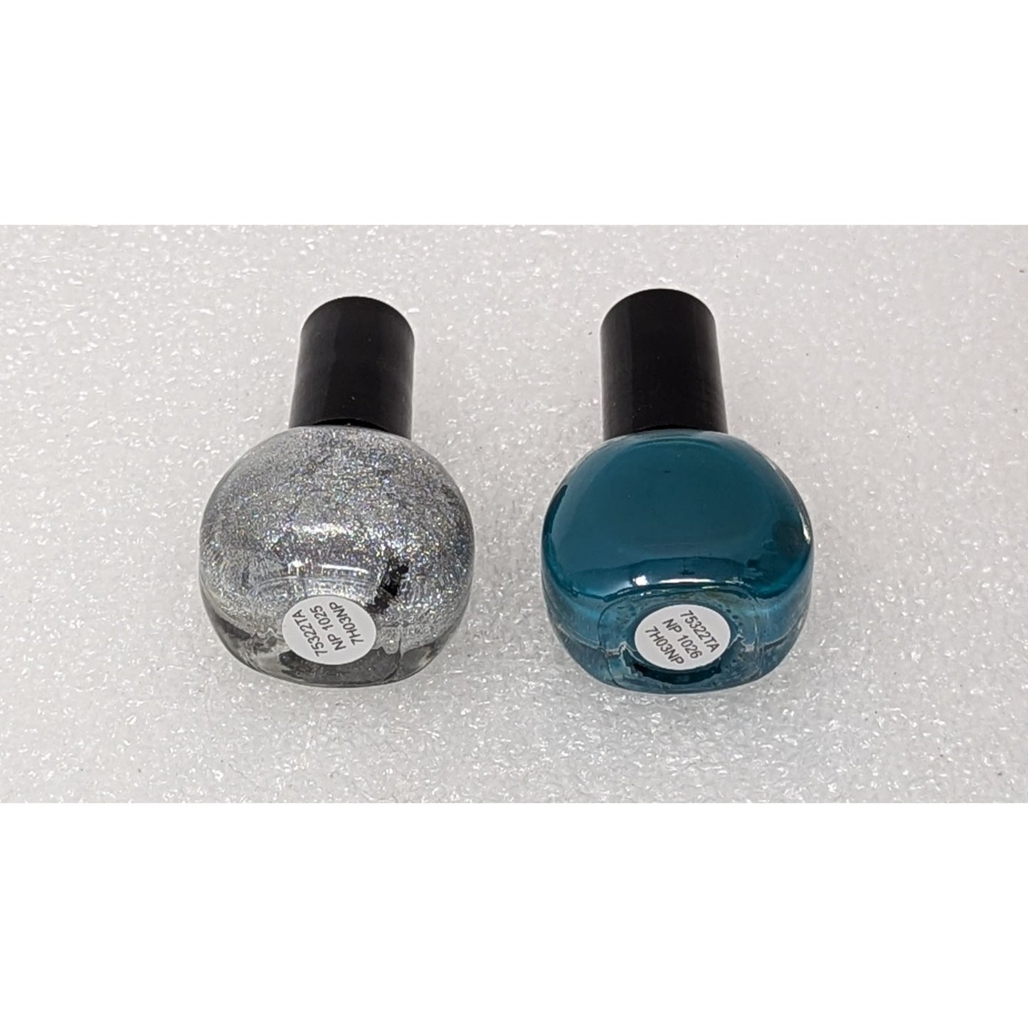 E.L.F. Pretty & Polished 2 Piece Nail Polish Set Silver & Teal