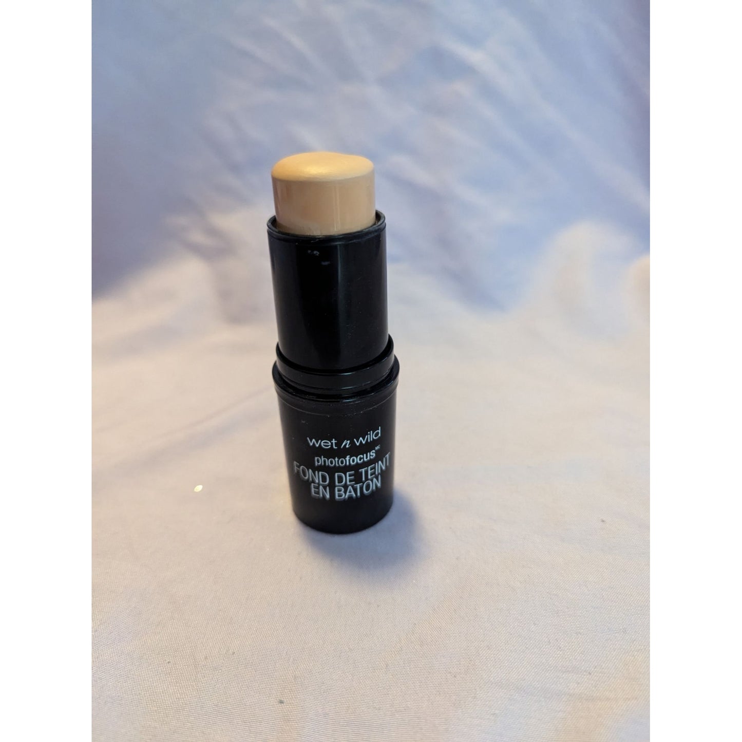 Wet N Wild PhotoFocus Stick Foundation Classic Ivory 853B