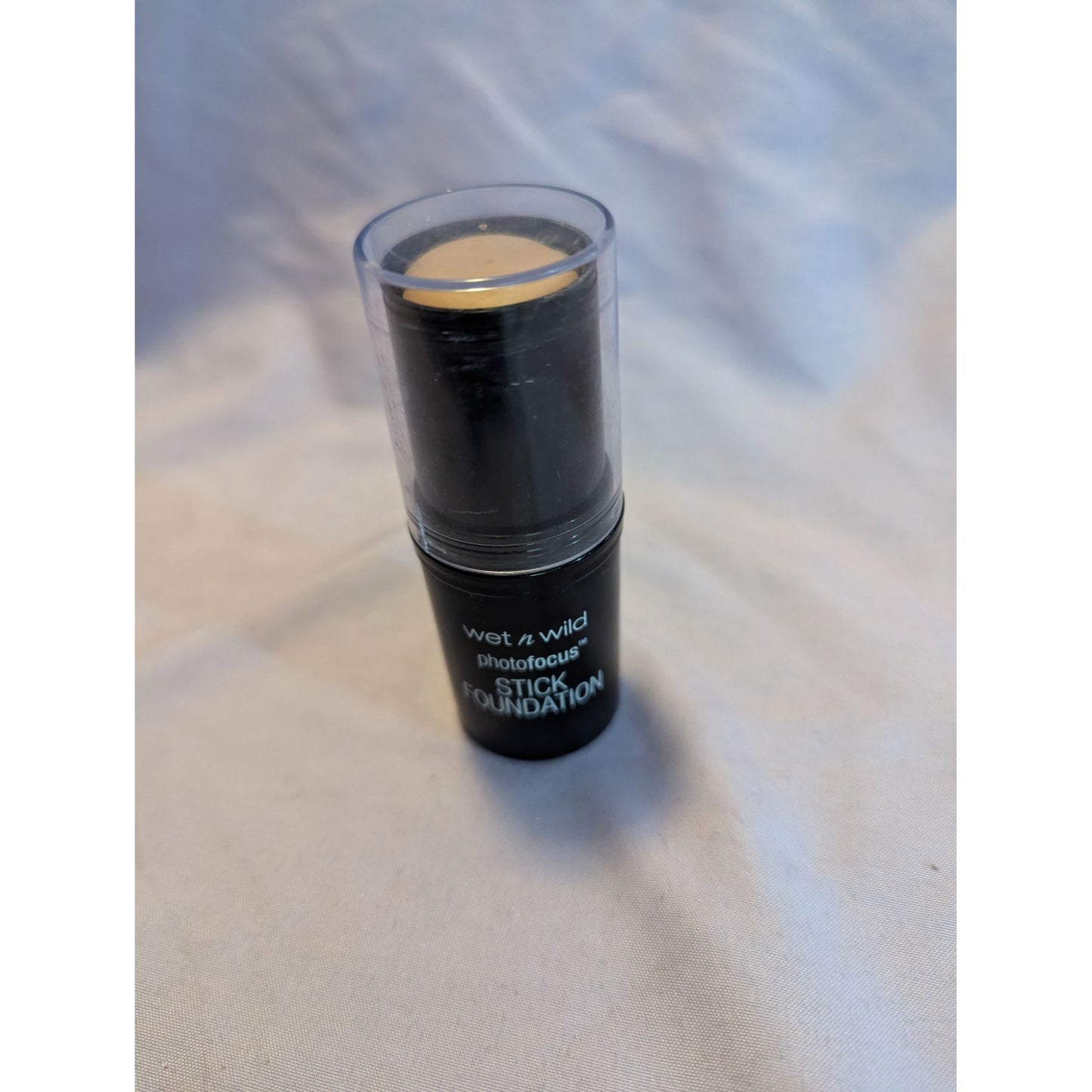 Wet N Wild PhotoFocus Stick Foundation Classic Ivory 853B