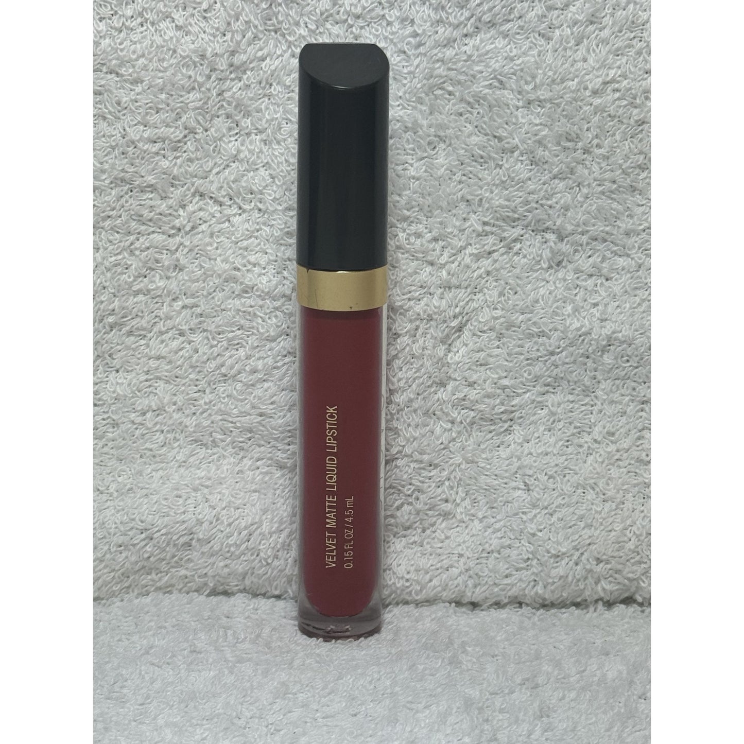 Believe Beauty Velvet Matte Liquid Lipstick Shade: Grenadine