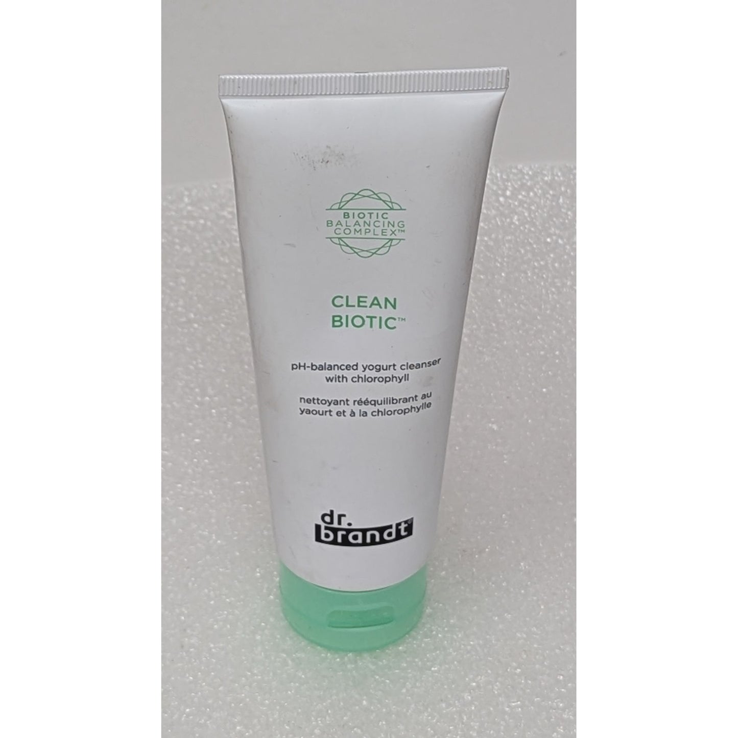 Dr. Brandt Clean Biotic pH-Balanced Yogurt Cleanser With Chlorophyll 3.5 Oz