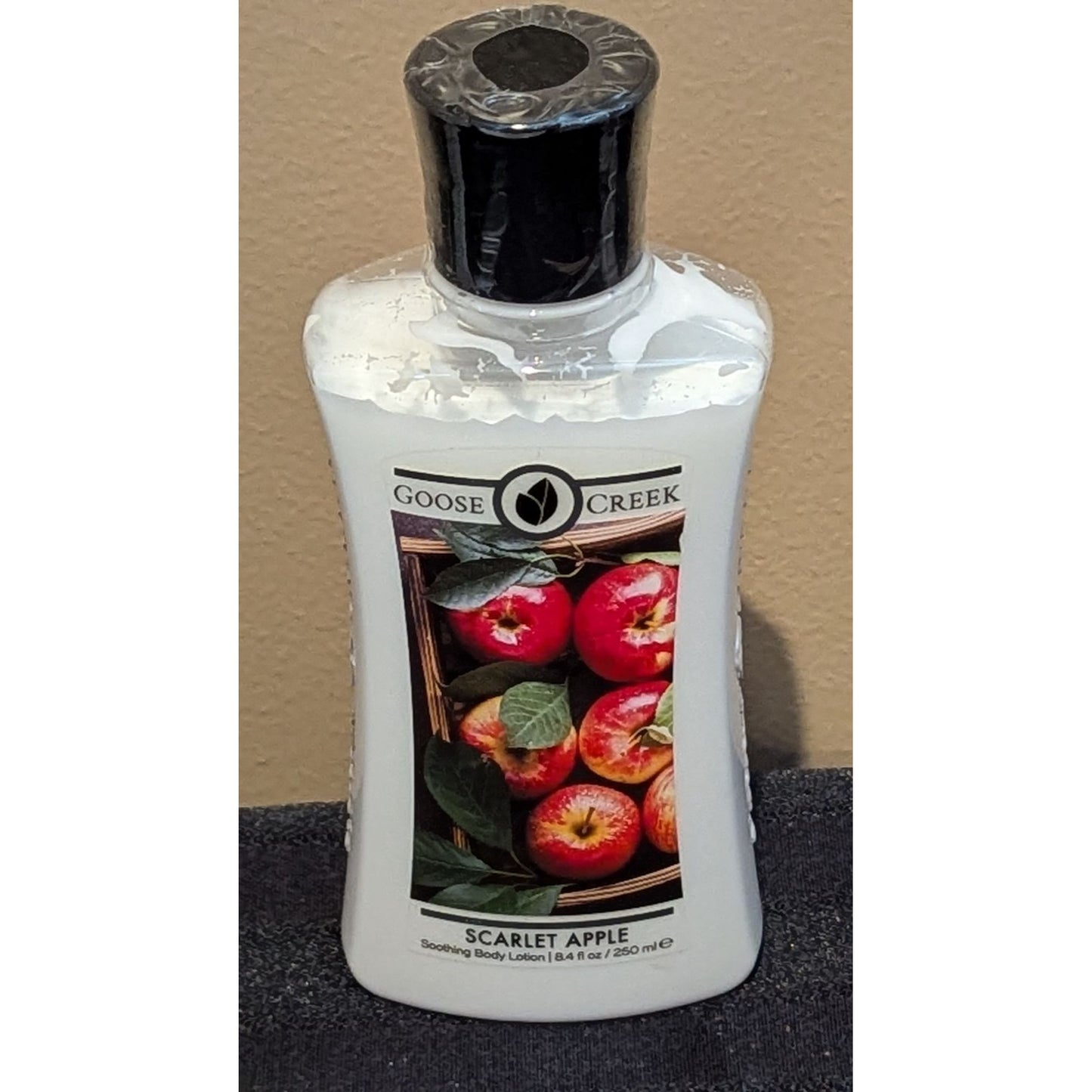 Goose Creek Scarlet Apple Soothing Body Lotion 8.4 Fl Oz