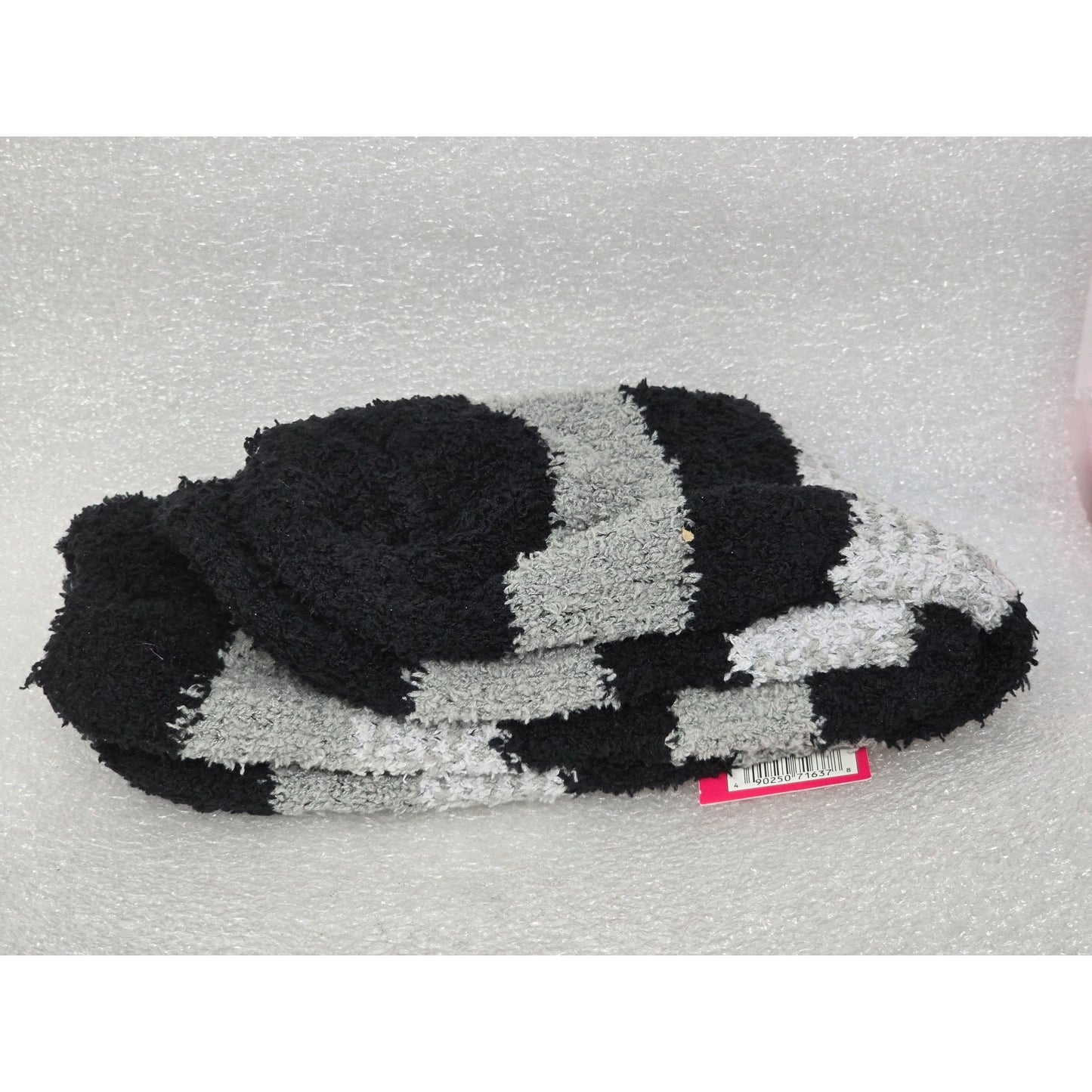 Xhilaration Cozy Crew Socks Black Gray Striped Plush Fuzzy Soft Lounge Socks NWT