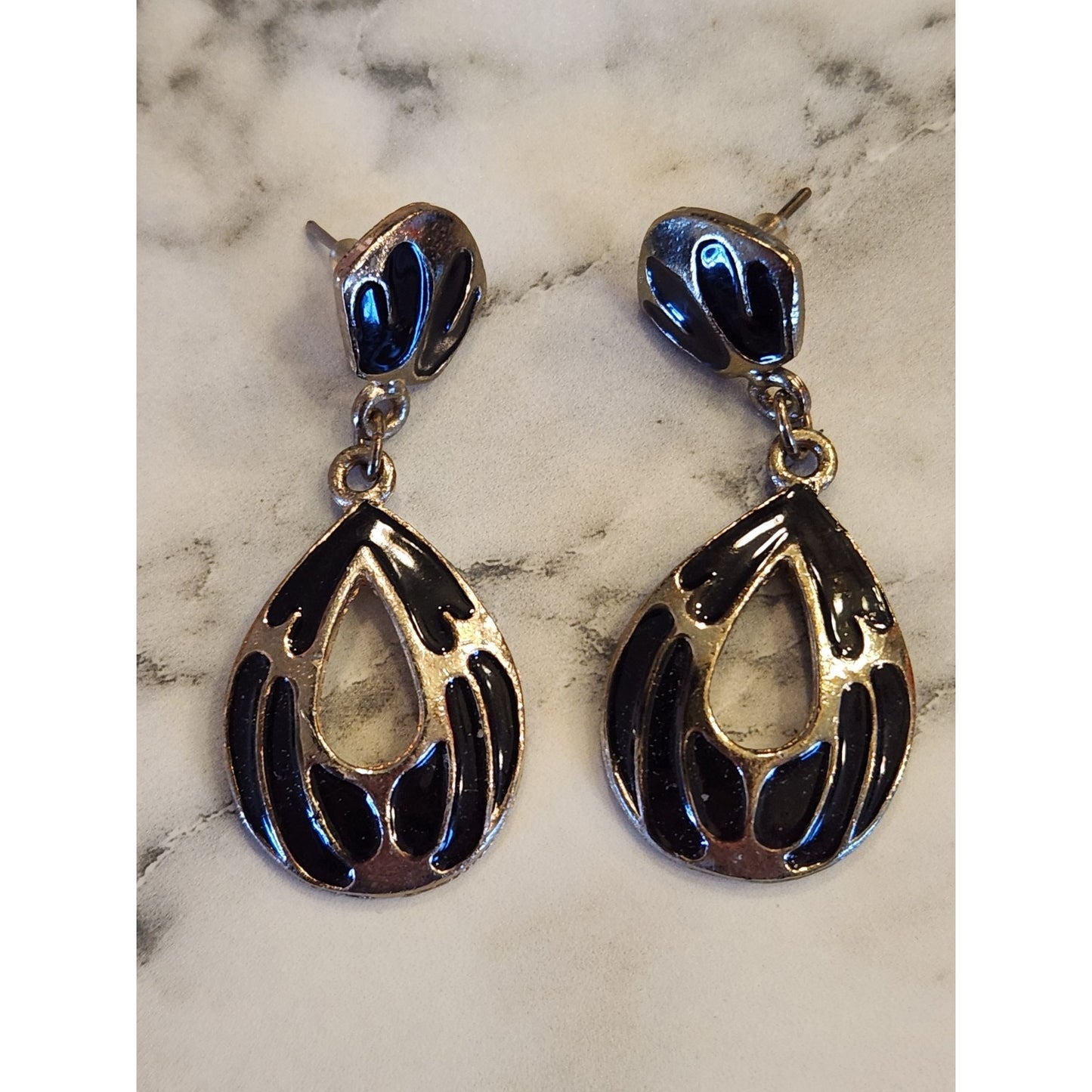 Vintage Black & Gold Teardrop Dangle Earrings