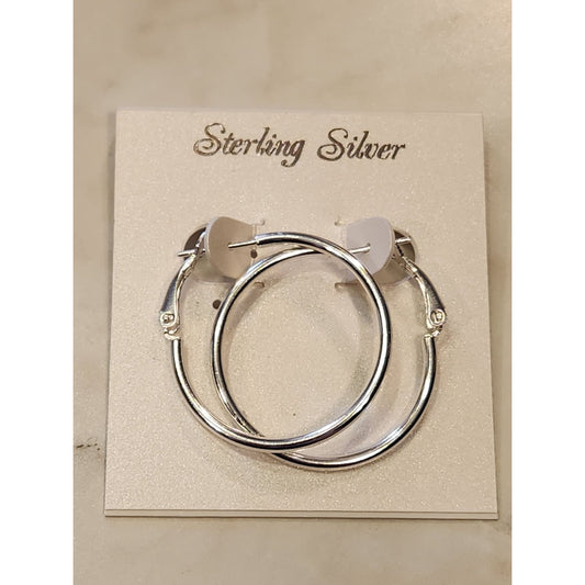 Sterling Silver Hoop Earrings With Secure Hinged Clasp Design For Women