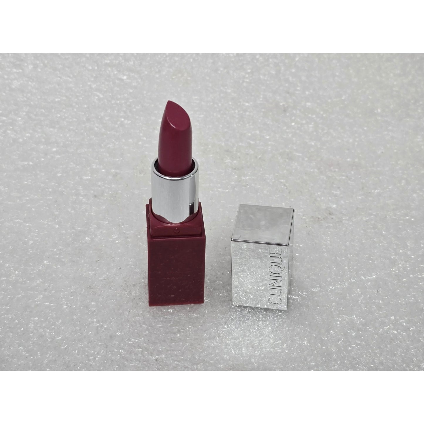 Clinique Pop Lip Color + Primer Lipstick 14 Plum Pop Smooth Creamy Cosmetic