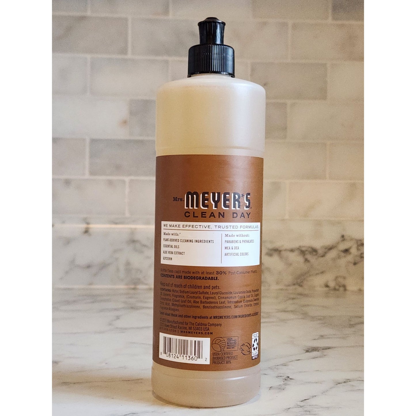 Mrs. Meyers Clean Day Dish Soap Acorn Spice Scent 16 Fl Oz Biodegradable Formula