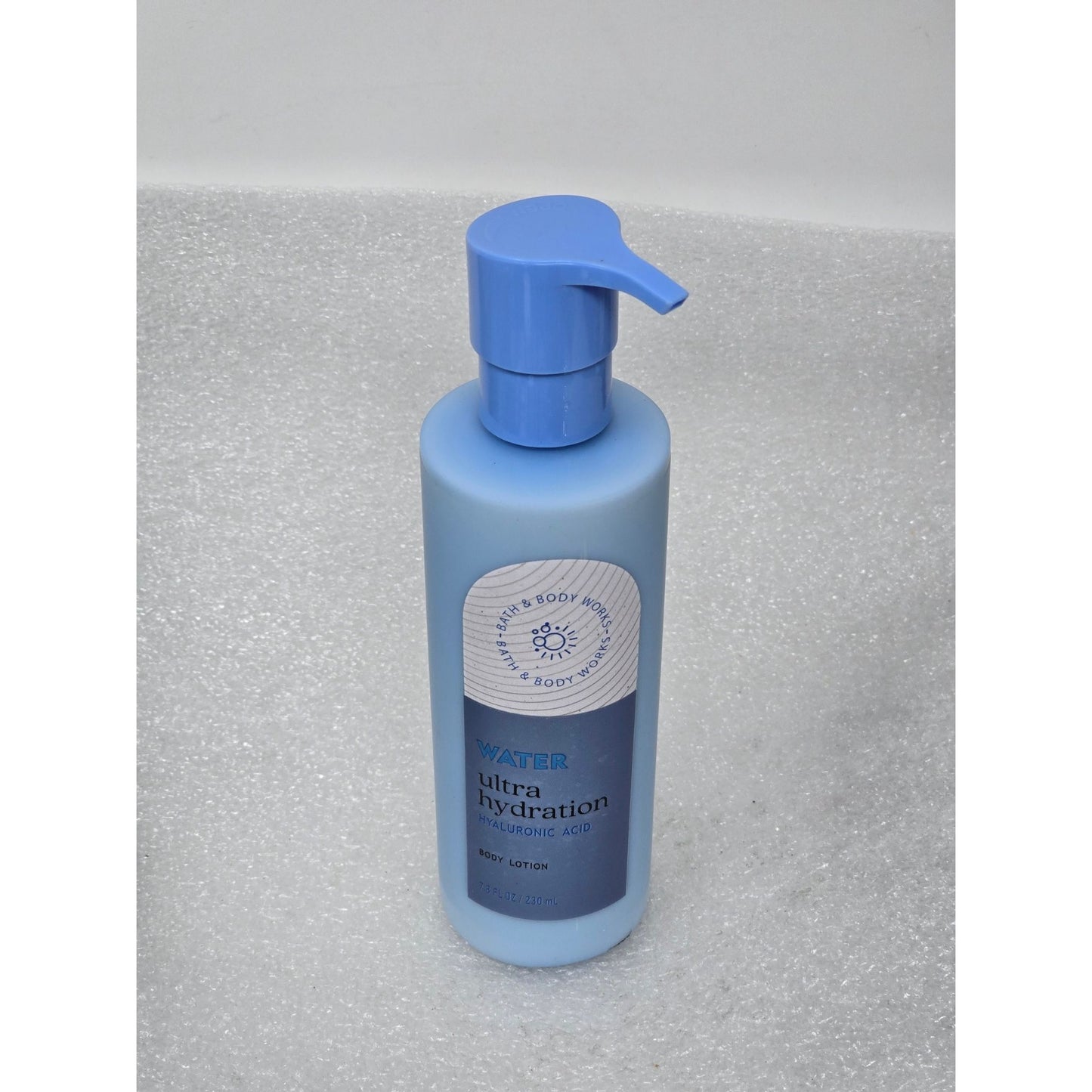 Bath & Body Works Water Ultra Hydration Body Lotion 7.8 Fl Oz Hyaluronic Acid