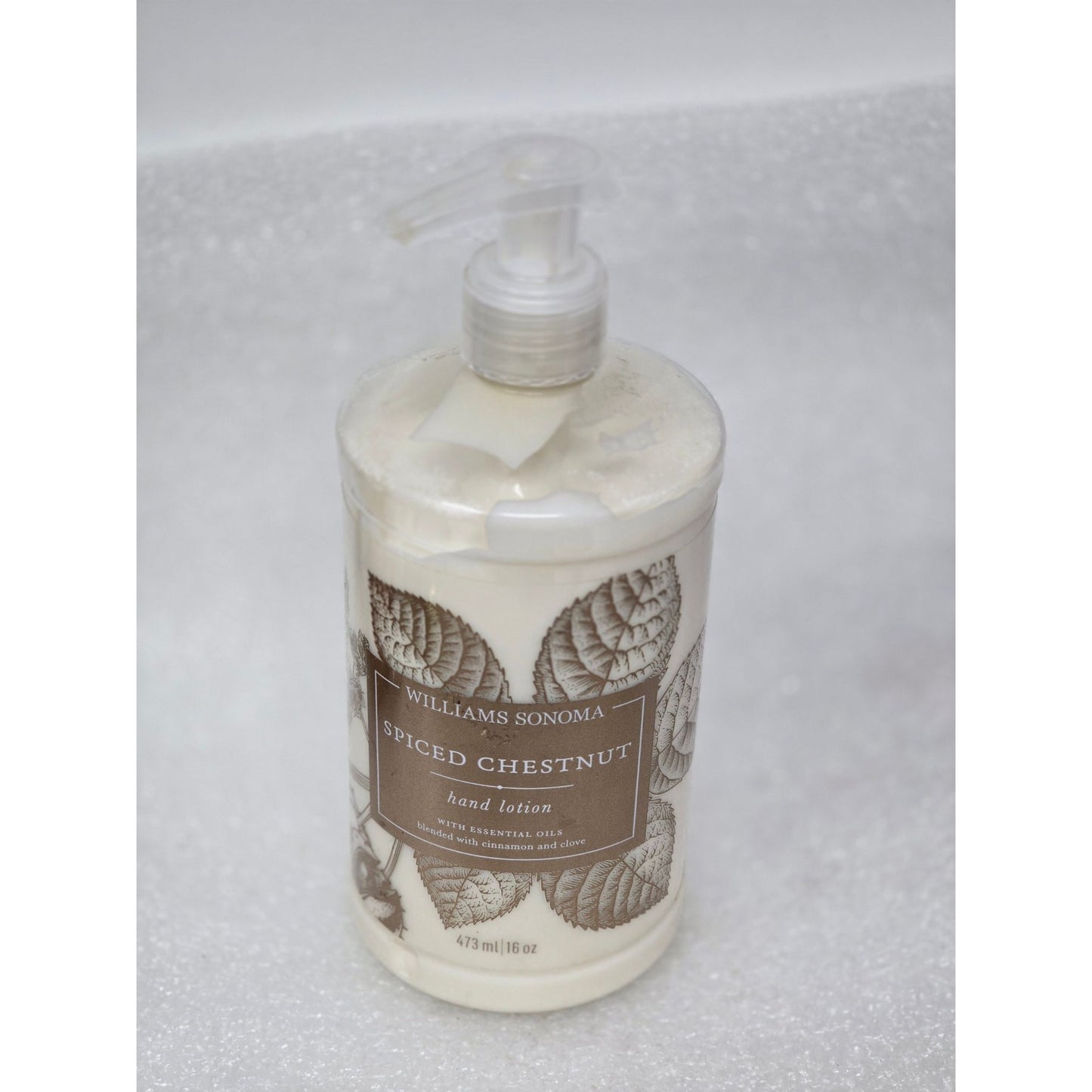 Williams Sonoma Spiced Chestnut Hand Lotion 16Oz Essential Oils Cinnamon & Clove