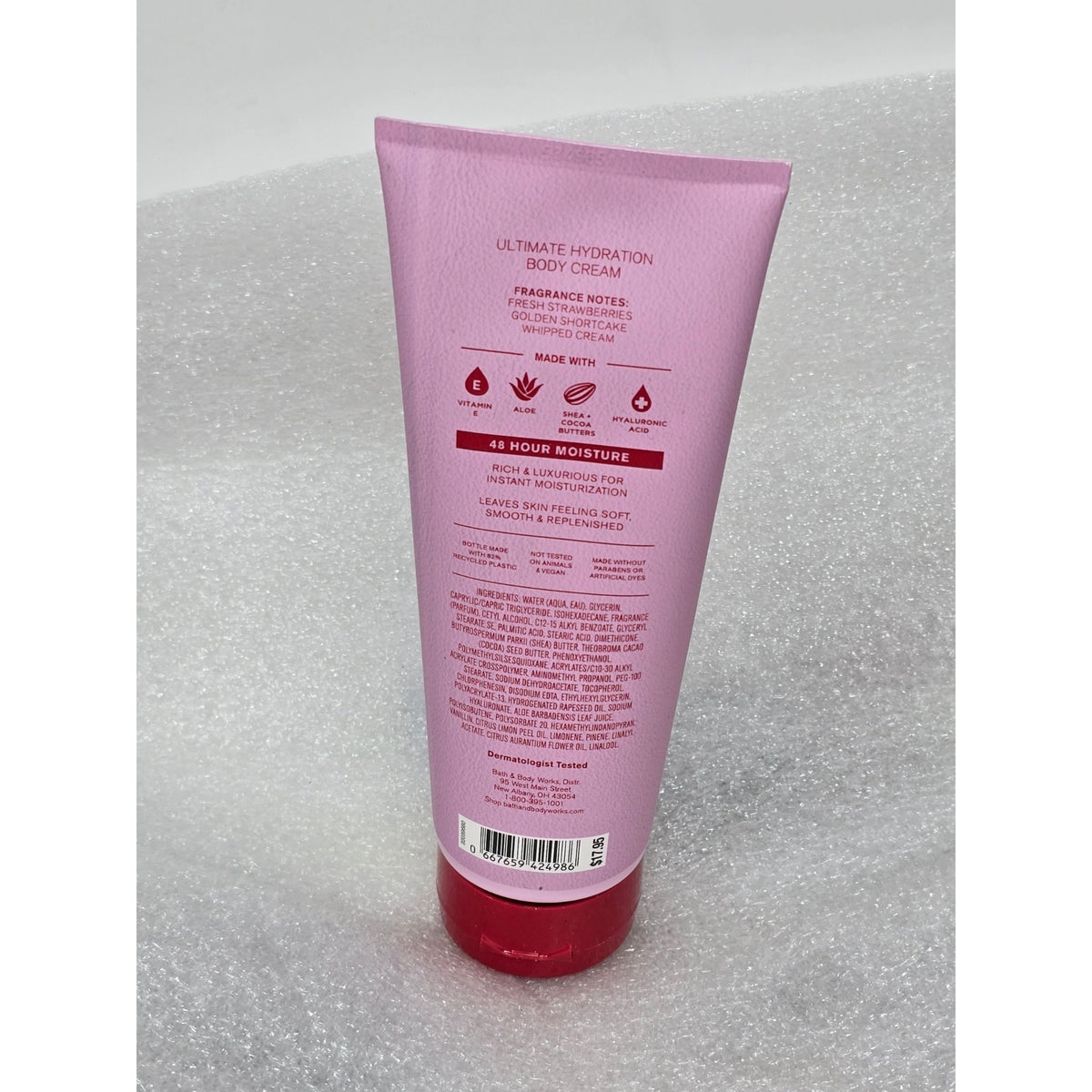 Bath & Body Works Strawberry Pound Cake Ultimate Hydration Body Cream 8 Oz