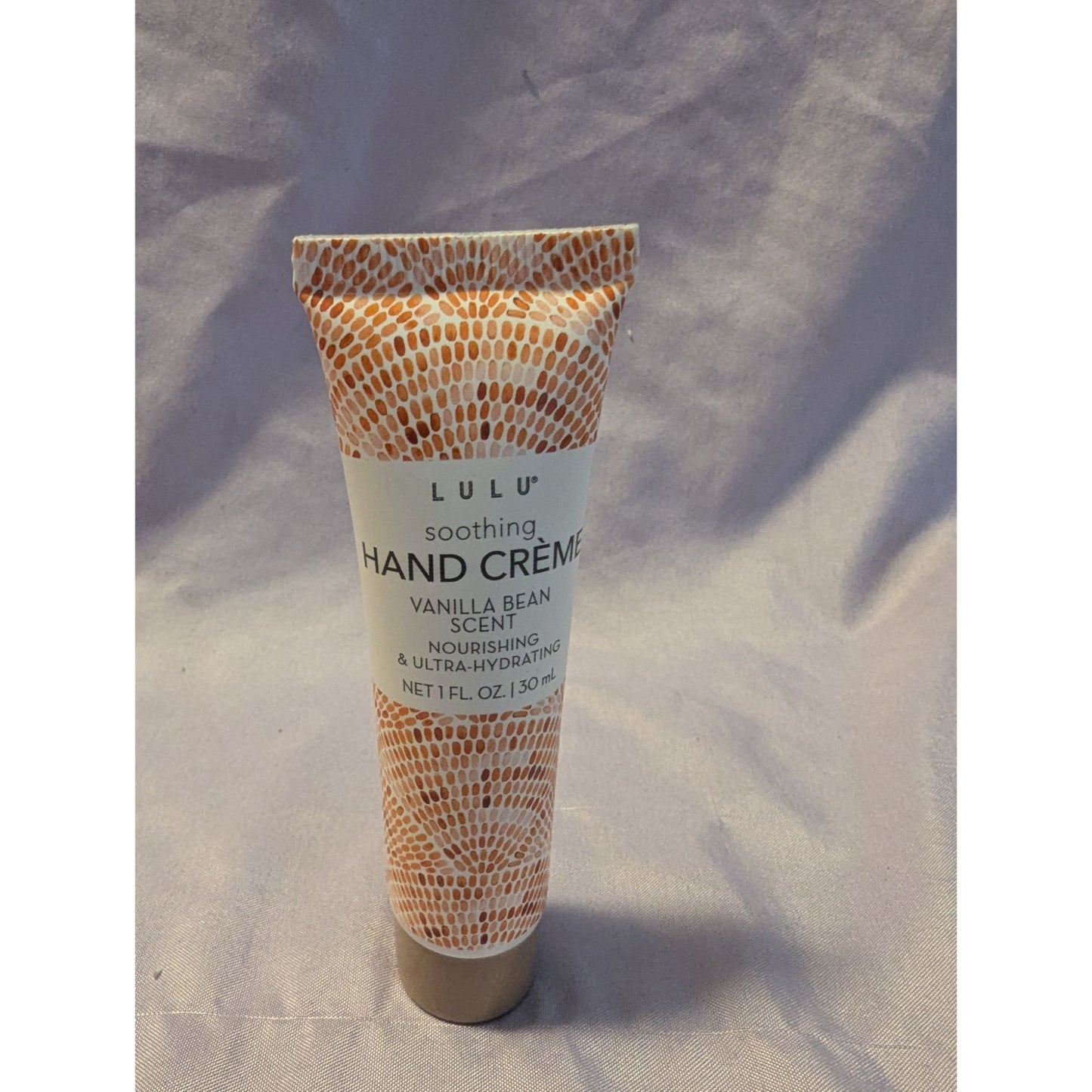 Lulu Soothing Hand Creme Vanilla Bean Scent Nourishing & Ultra-Hydrating 1 oz