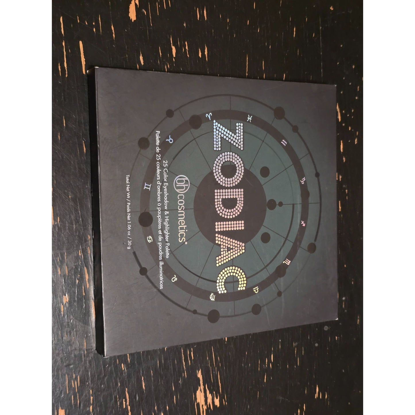 Bh Cosmetics Zodiac 25 Color Eyeshadow & Highlighter Palette