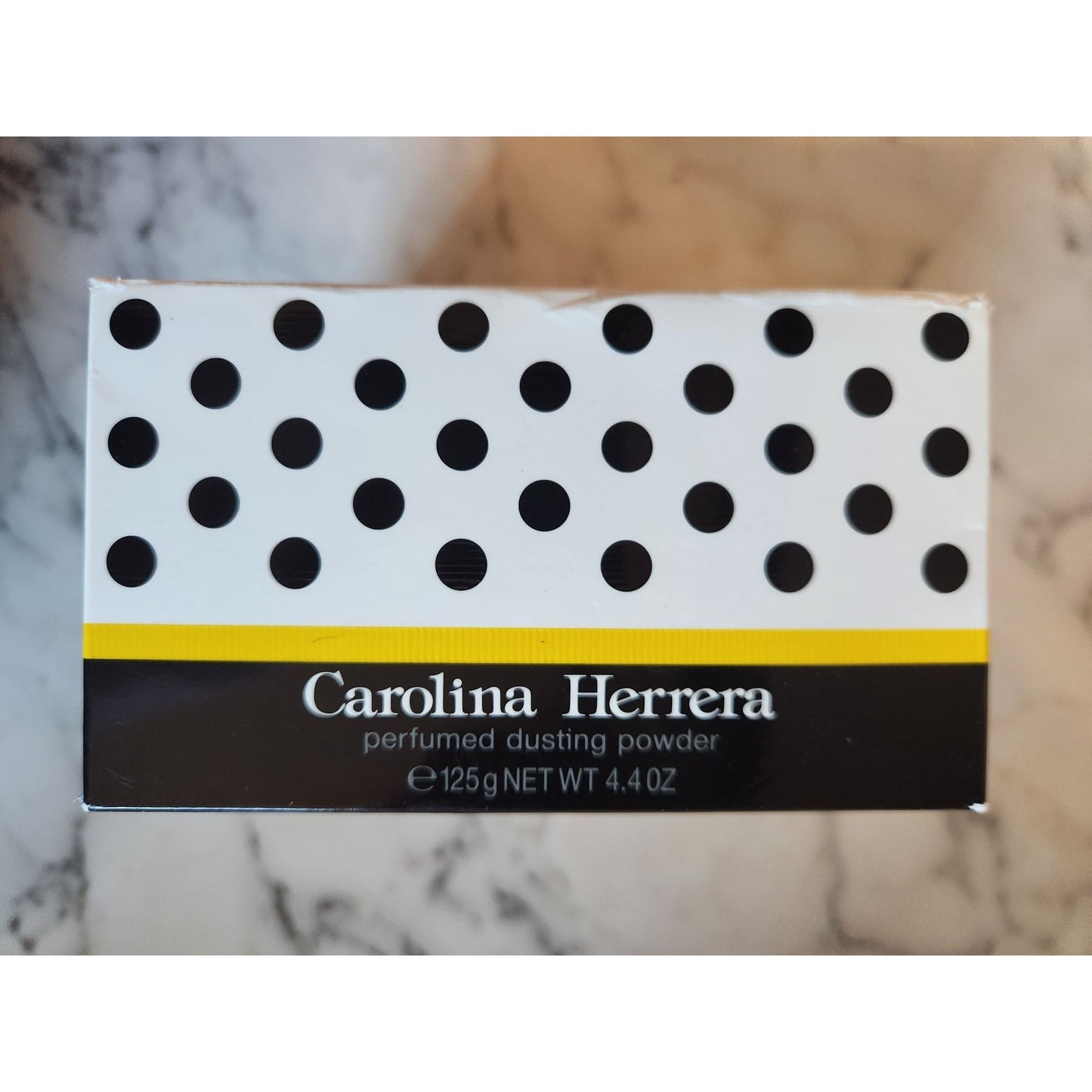 Carolina Herrera Perfumed Dusting Powder 125g 4.4 Oz Elegant Fragrance