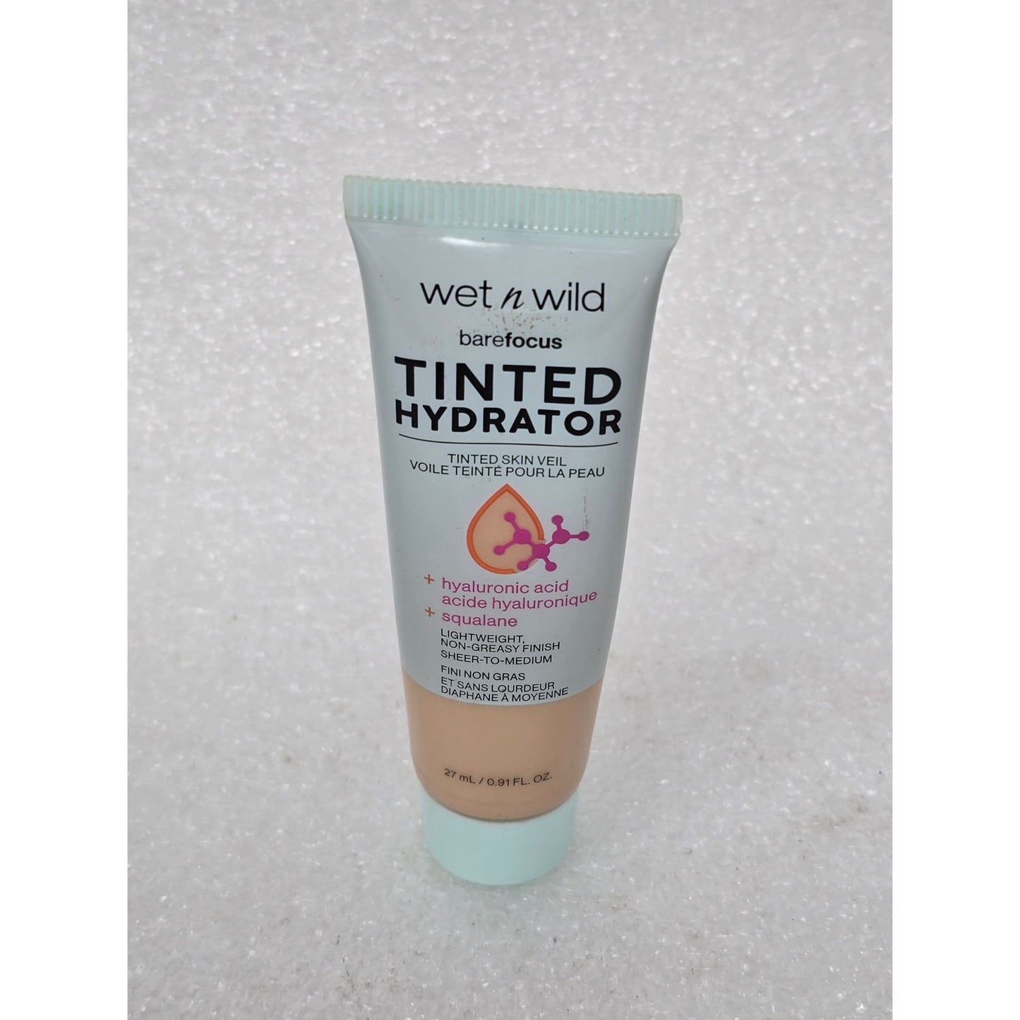 Wet N Wild Bare Focus Tinted Hydrator Light / Medium Hyaluronic Acid & Squalane