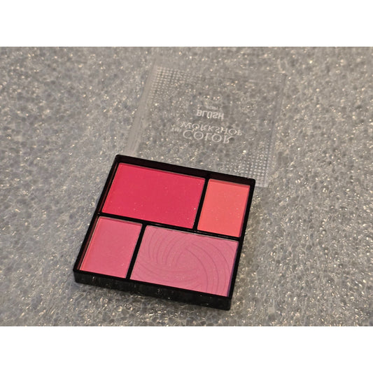 The Color Workshop Blush Palette 4 Shades Compact Makeup Kit