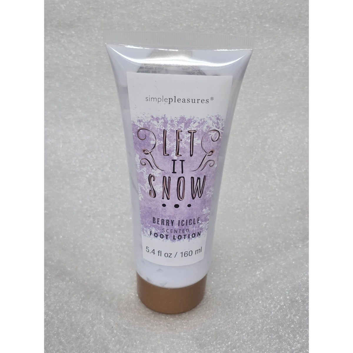 Simple Pleasures Let It Snow Berry Icicle Scented Foot Lotion 5.4 Fl Oz / 160ml