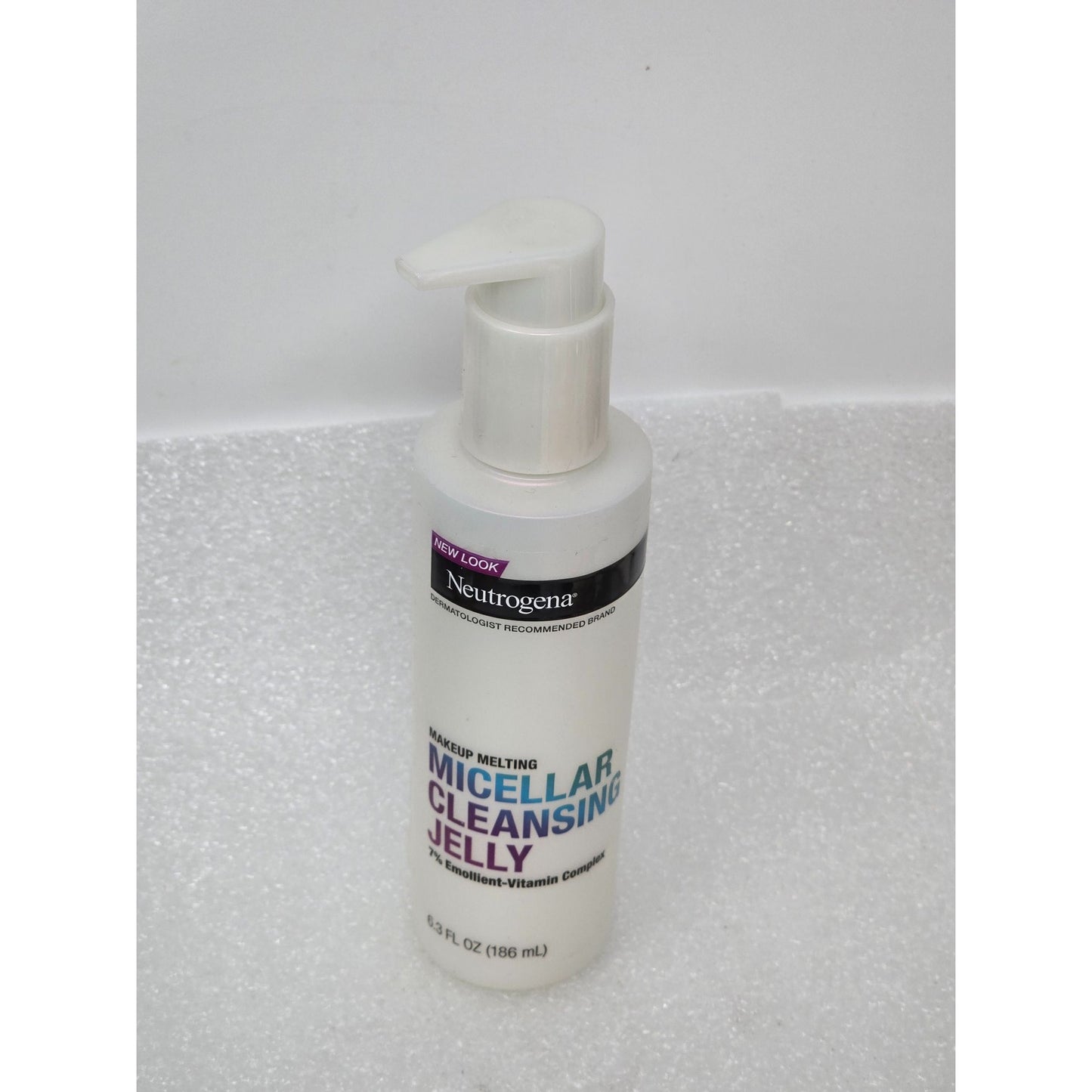 Neutrogena Micellar Cleansing Jelly Makeup Remover 6.3 Fl Oz With Pro-Vitamin B5