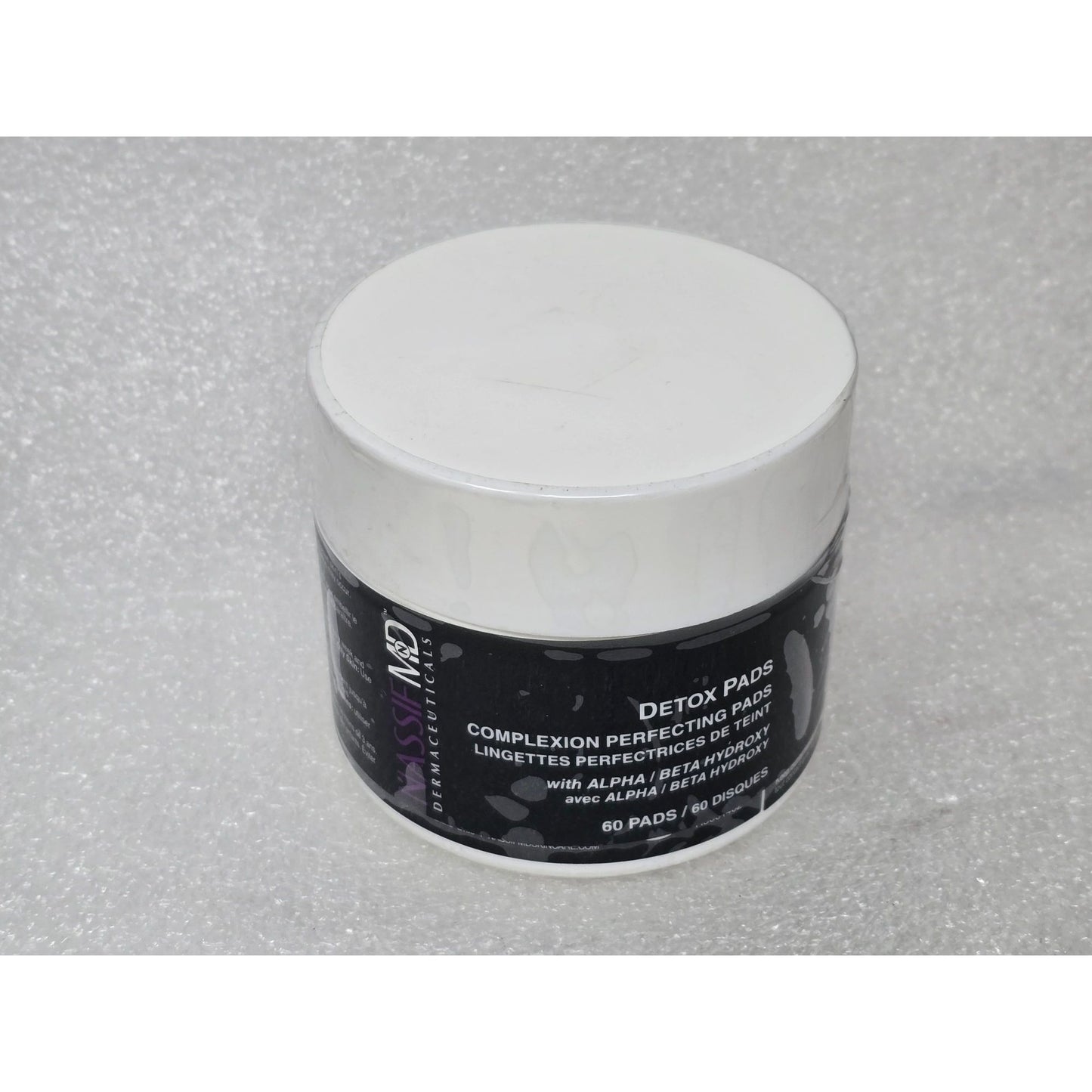 Nassif MD Detox Complexion Perfecting Pads 60 Count