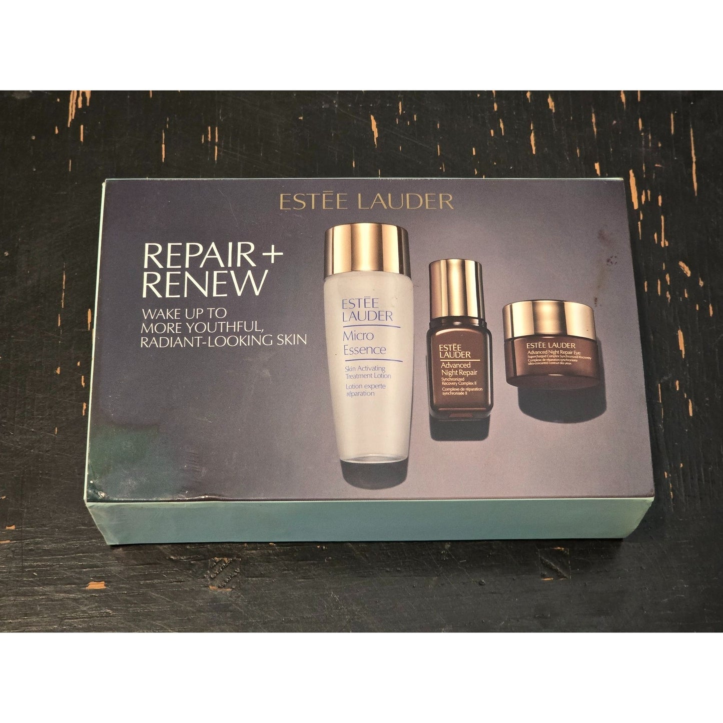Estée Lauder Repair + Renew Skincare Gift Set Micro Essence Serum Eye Complex