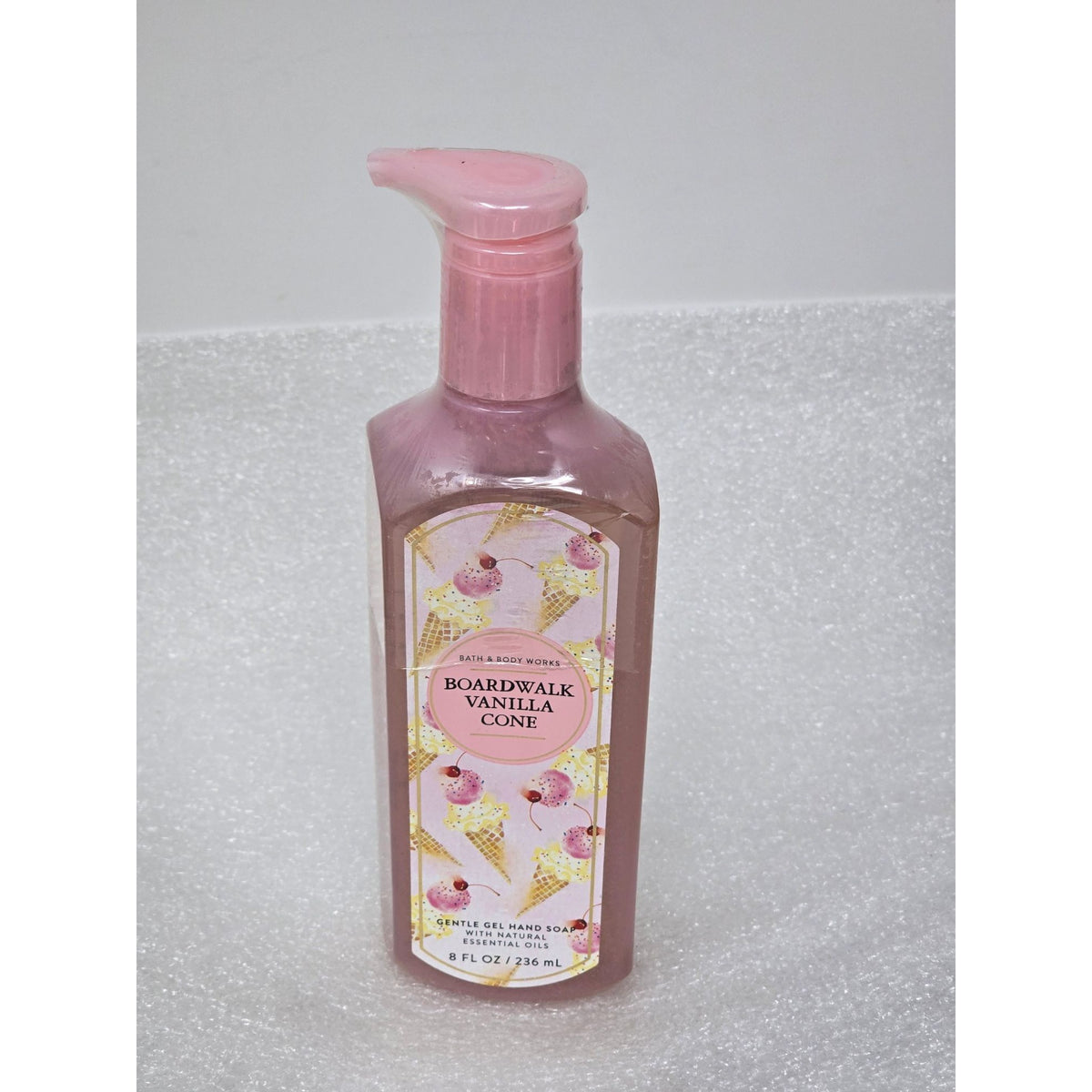 Bath & Body Works Boardwalk Vanilla Cone Gentle Gel Hand Soap 8 Fl Oz