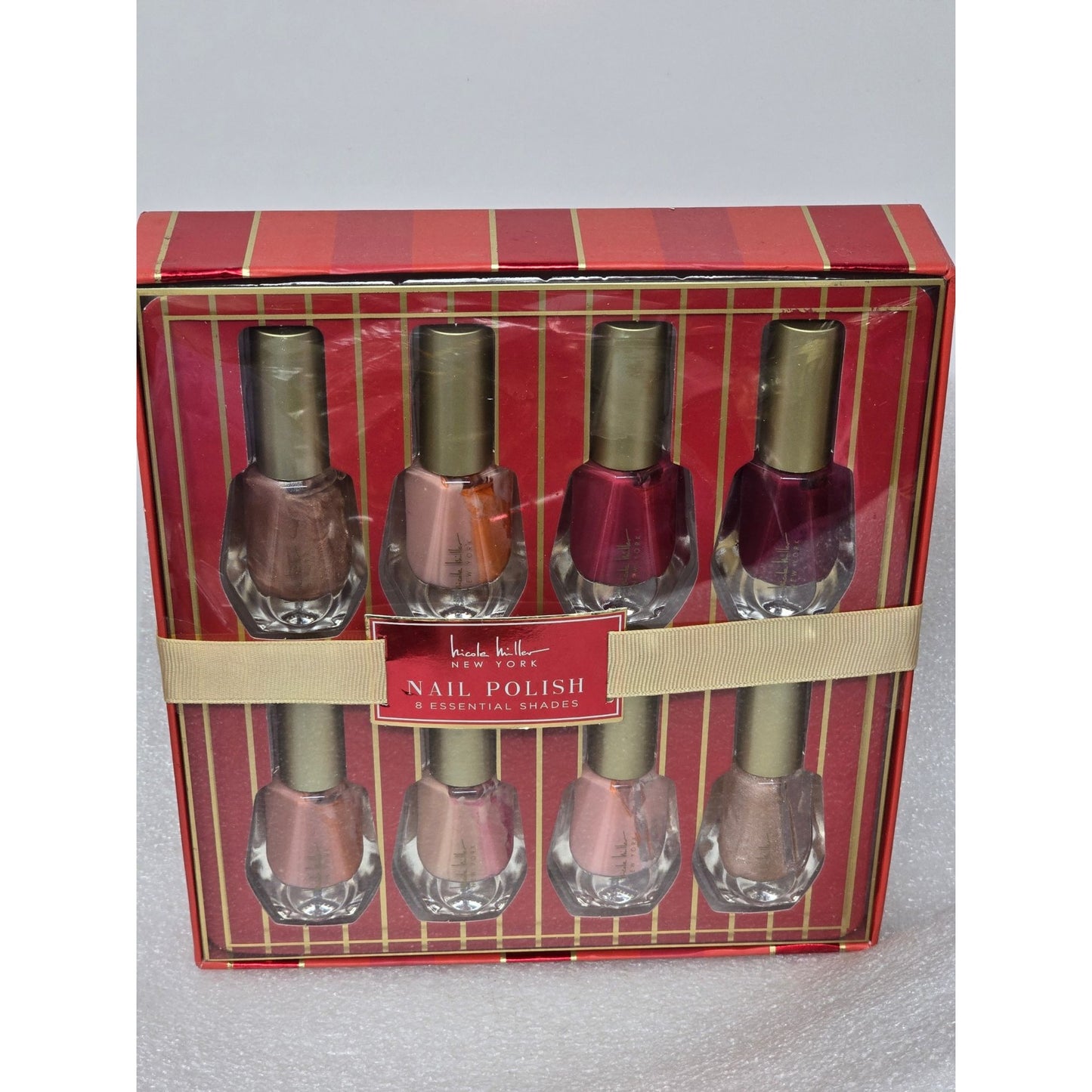 Nicole Miller New York Nail Polish Set 8 Essential Shades in Gift Box