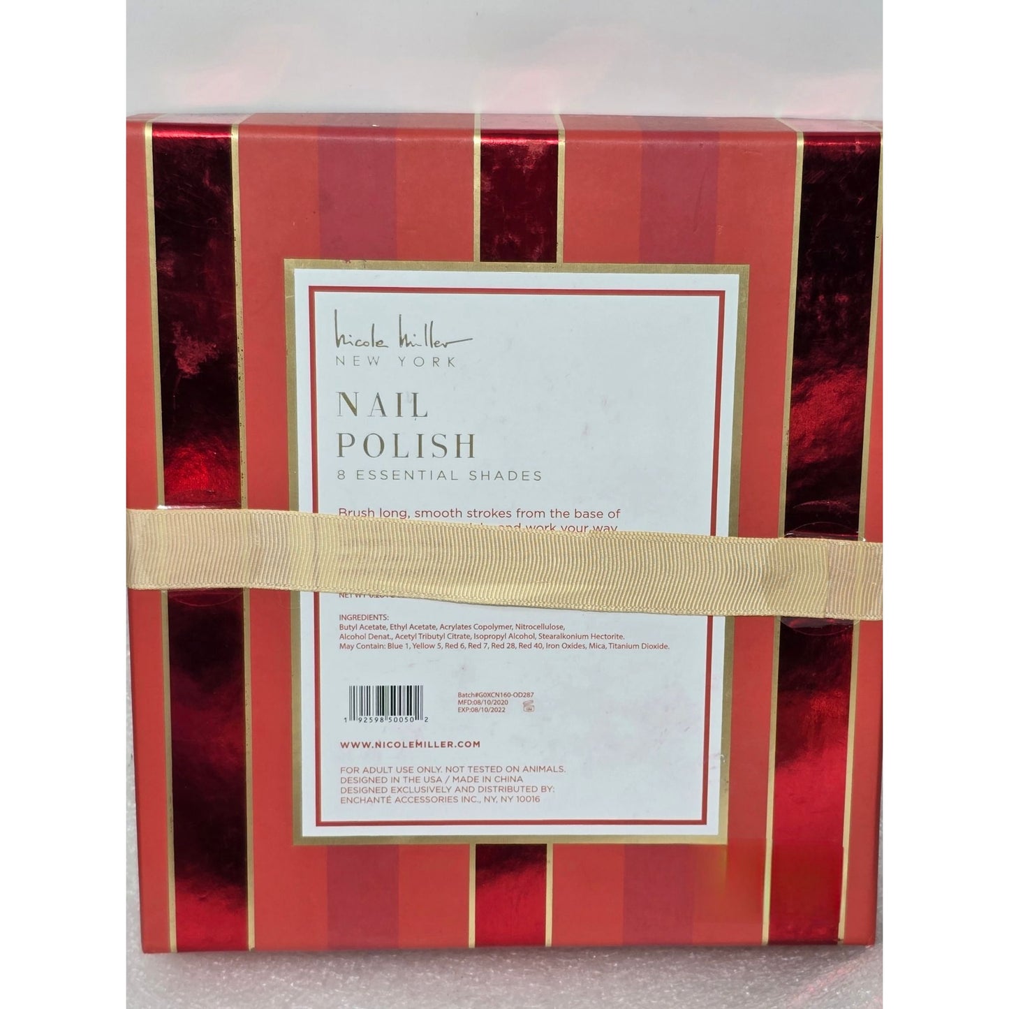 Nicole Miller New York Nail Polish Set 8 Essential Shades in Gift Box