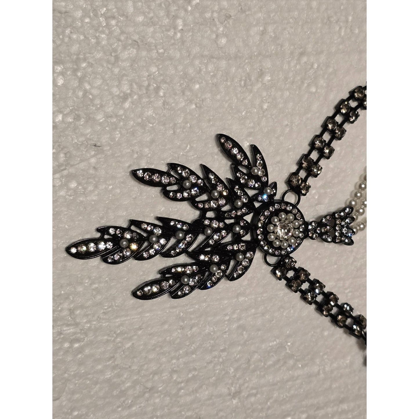 Babeyond 1920's Flapper Headpiece With Rhinestones & Faux Pearl Accents