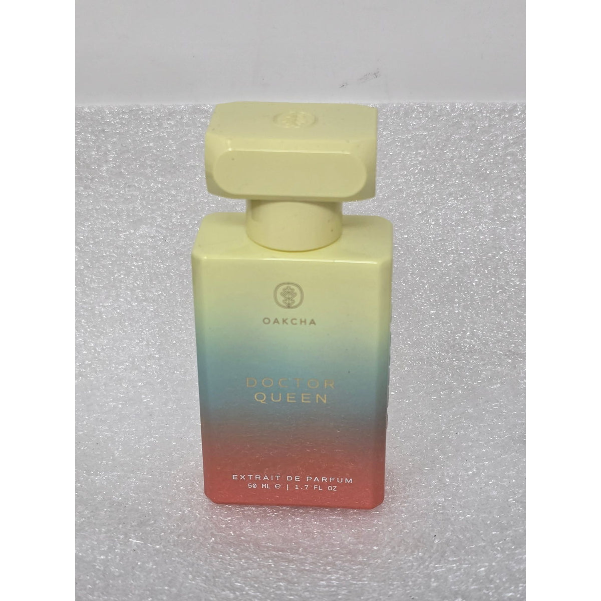 Oakcha Doctor Queen Extrait De Parfum Perfume 1.7 oz 50ml Gradient Design Bottle